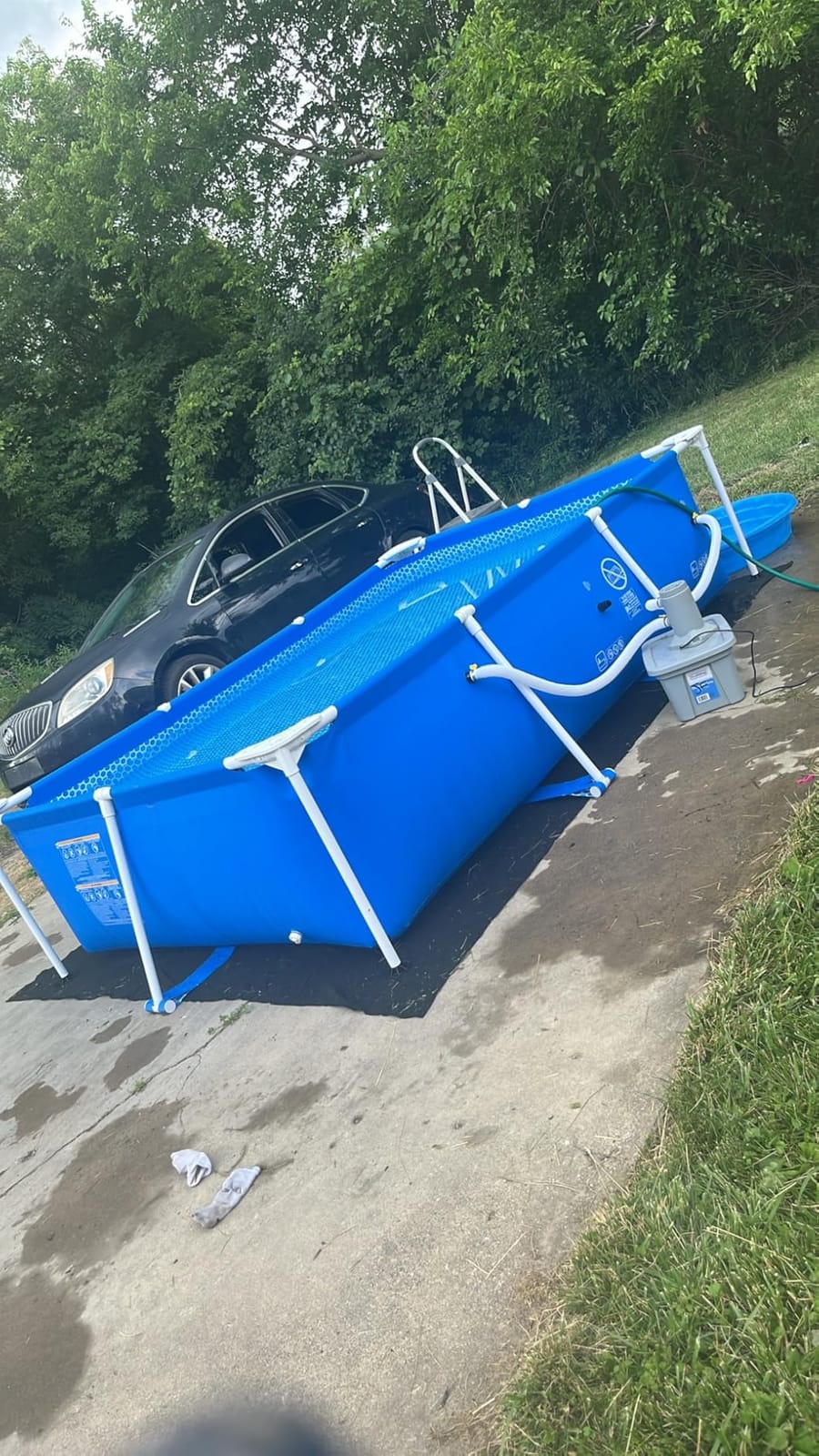 INTEX Metal Frame 14ft 9in x 7ft 3in x 33in Above Ground Swimming Pool customer photo 1