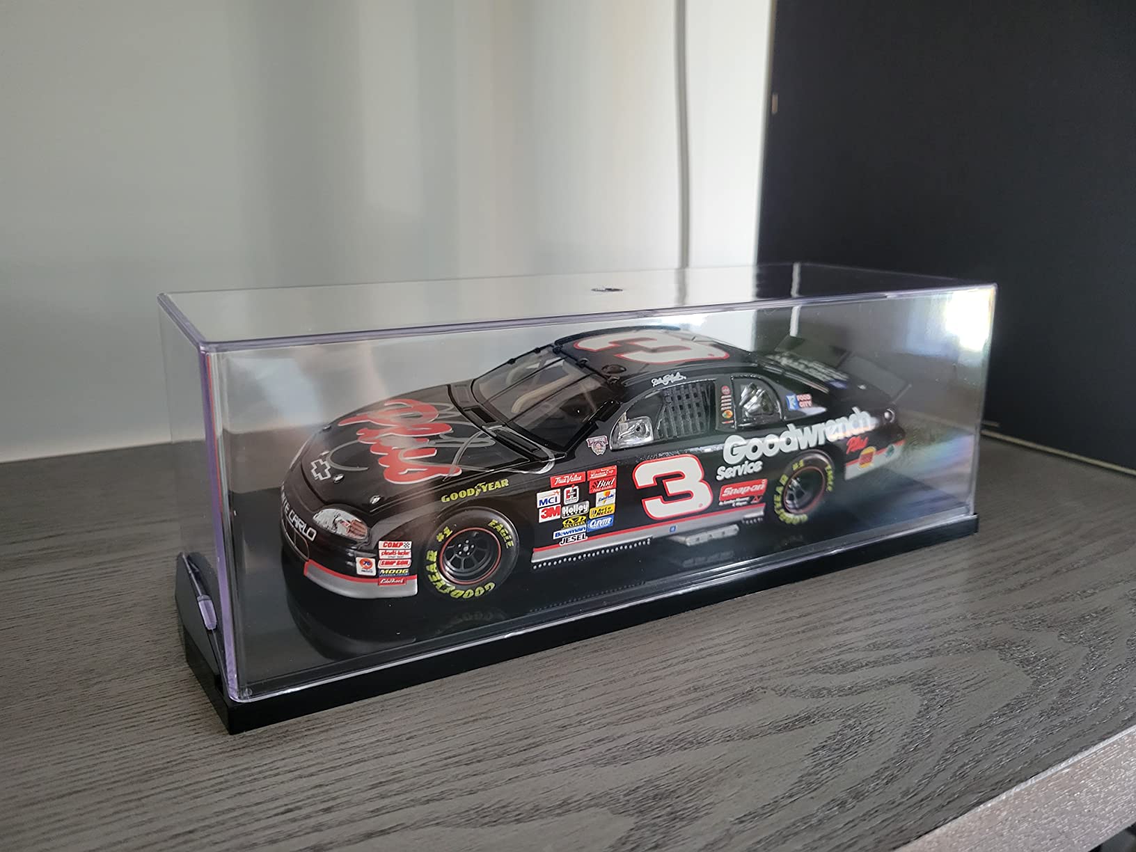 BCW Model Car Display Case | 1:24 Scale Diecast Car Display Case | Clear Acrylic Cover on Black Base customer photo 2