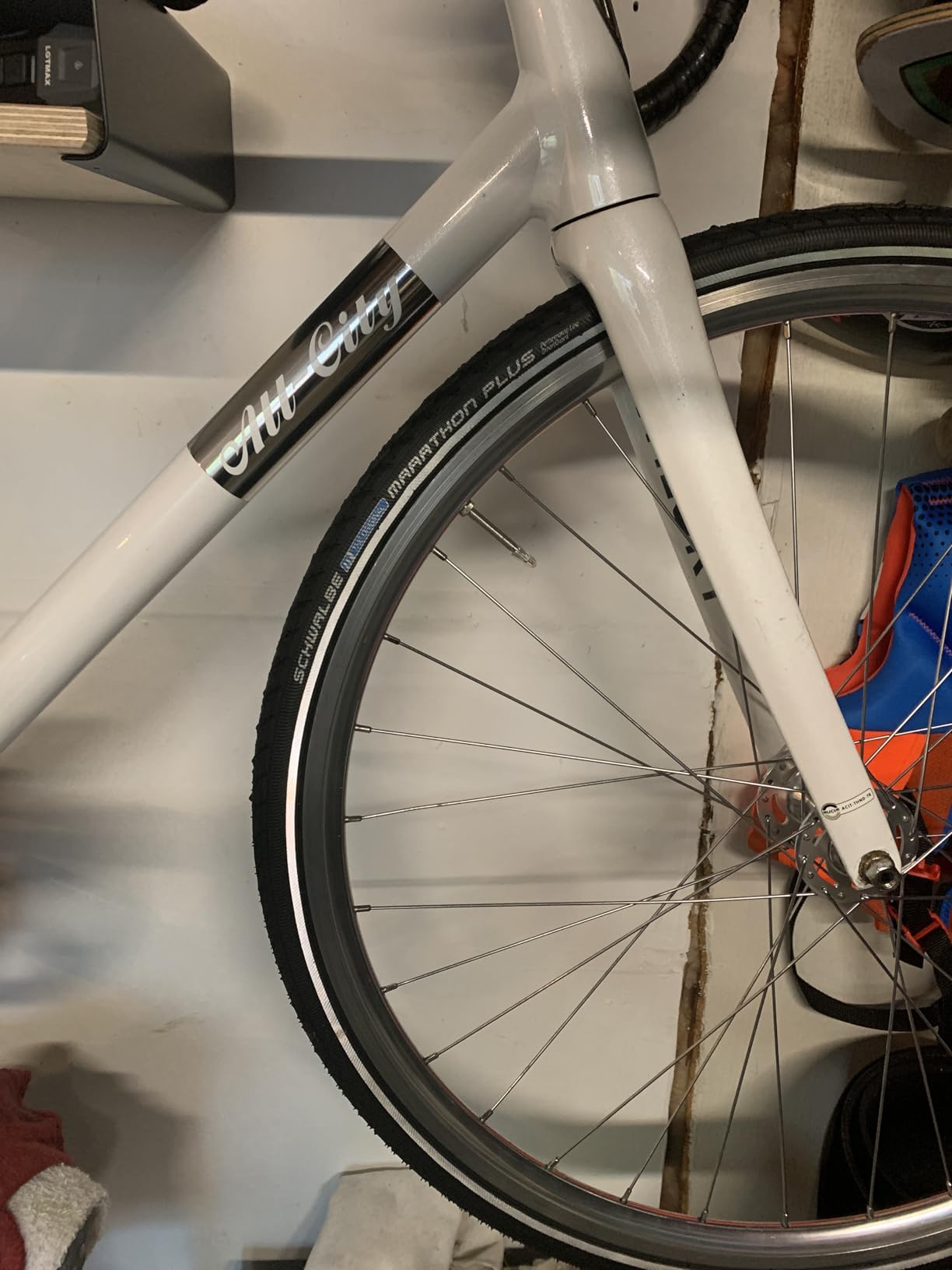 Schwalbe Marathon Plus Bicycle tire- 16, 20, 24, 26, 27.5 & 28 inches – Flat-Less tire for Bicycles – SmartGuard customer photo 1