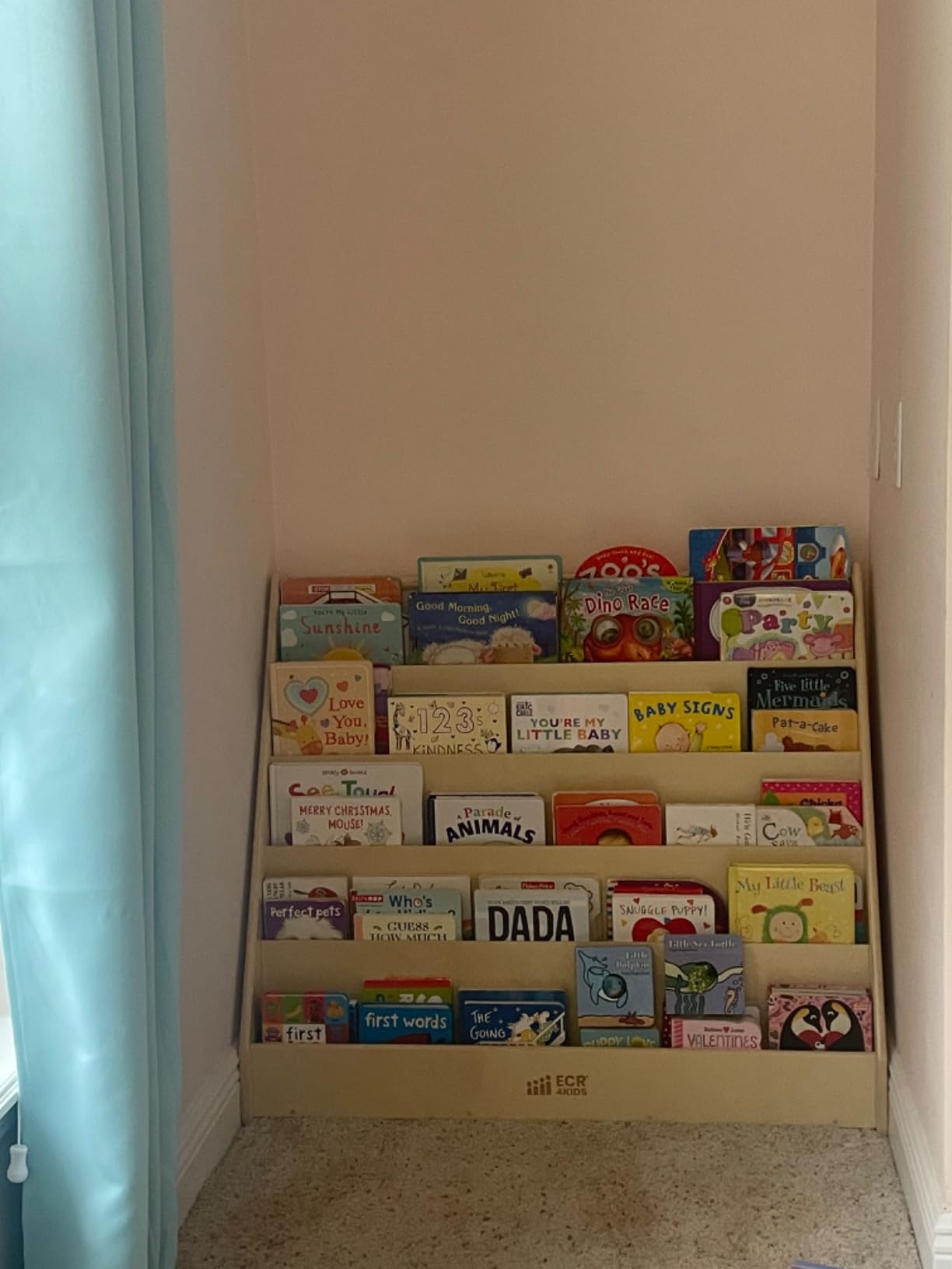 ECR4Kids 5-Shelf Wooden Book Display, Single-Sided Bookshelf, Natural, GREENGUARD Gold Certified customer photo 2