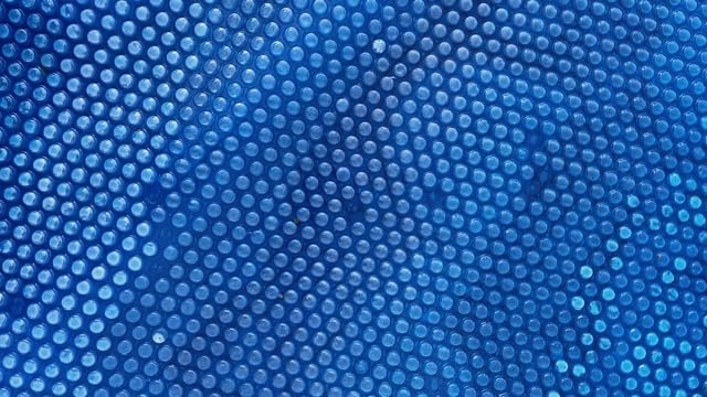 Blue Wave 16x32-ft Rectangle Solar Pool Cover 12-Mil Blue – Solar Cover for Above Ground Pool & Inground Pool, Thermal Bubble Blanket for Heat Retention & Reduced Evaporation customer photo 1