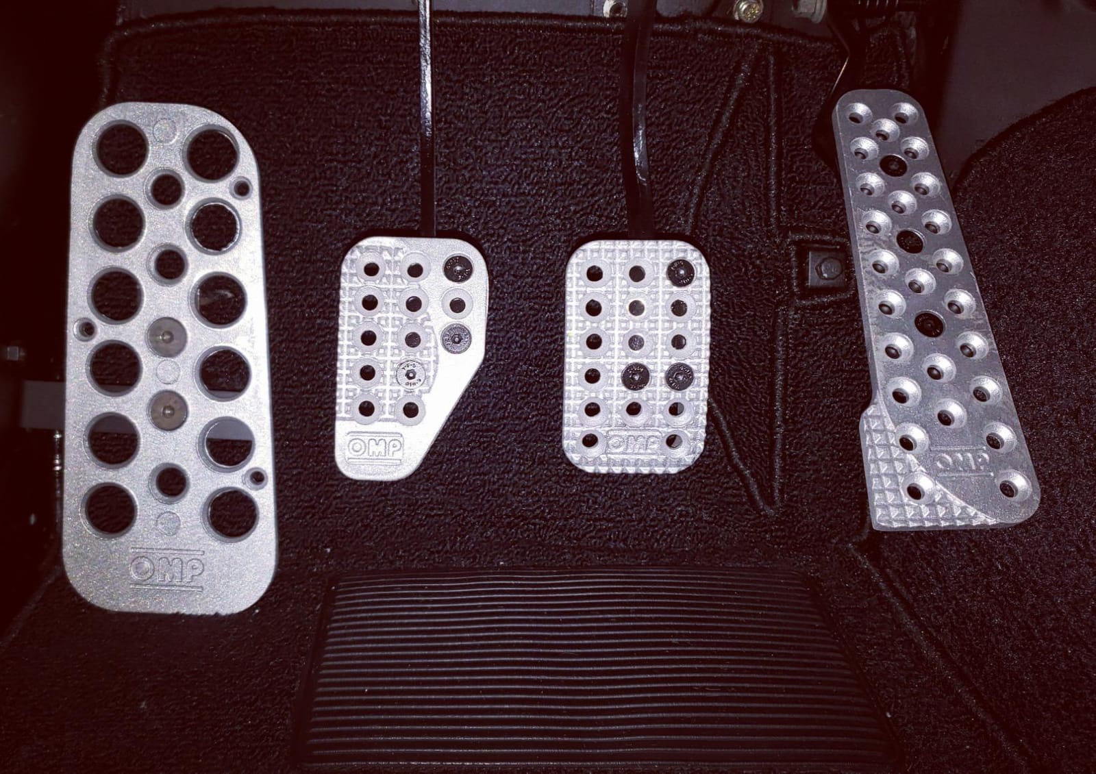 OMP OA/1000 Racing Pedal Set customer photo 1