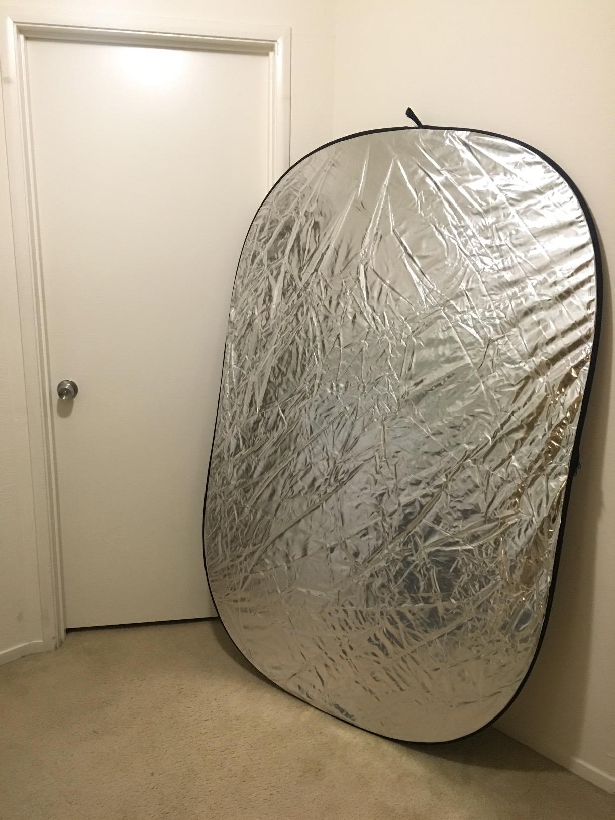 Fotodiox 48x72in 5-in-1 Collapsible Reflector Panel with Bag for Photography and Video - Black, Gold, Silver, Translucent, and White Panel customer photo 1