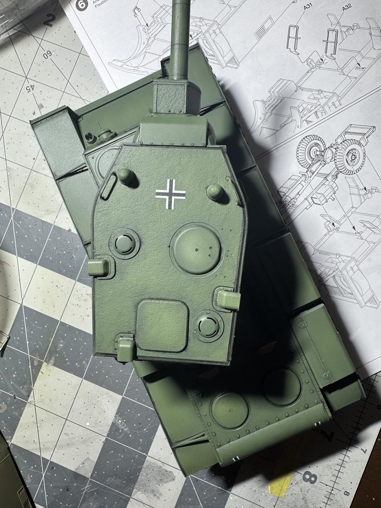 TAMIYA 1/35 Russian Heavy Tank KV-2 TAM35375 Plastic Models Armor/Military 1/35 customer photo 2