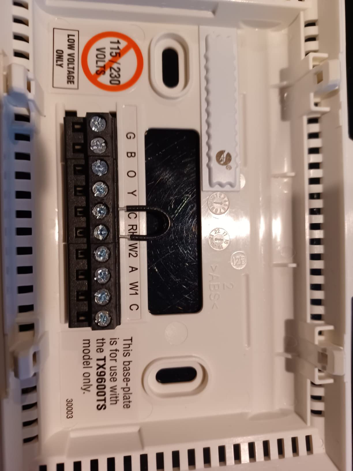 TX9600TS Programmable 7-Day Large Touchscreen Heating Cooling Thermostat, White customer photo 2