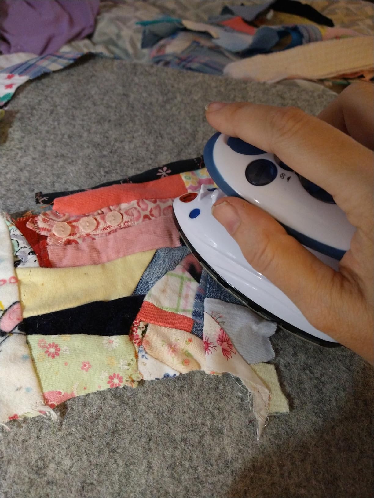 Dritz Mighty Travel Steam Iron: Mini Iron for Quilting, Crafts & Sewing, Compact Portable Travel Steamer for Home & On-the-Go Use customer photo 1
