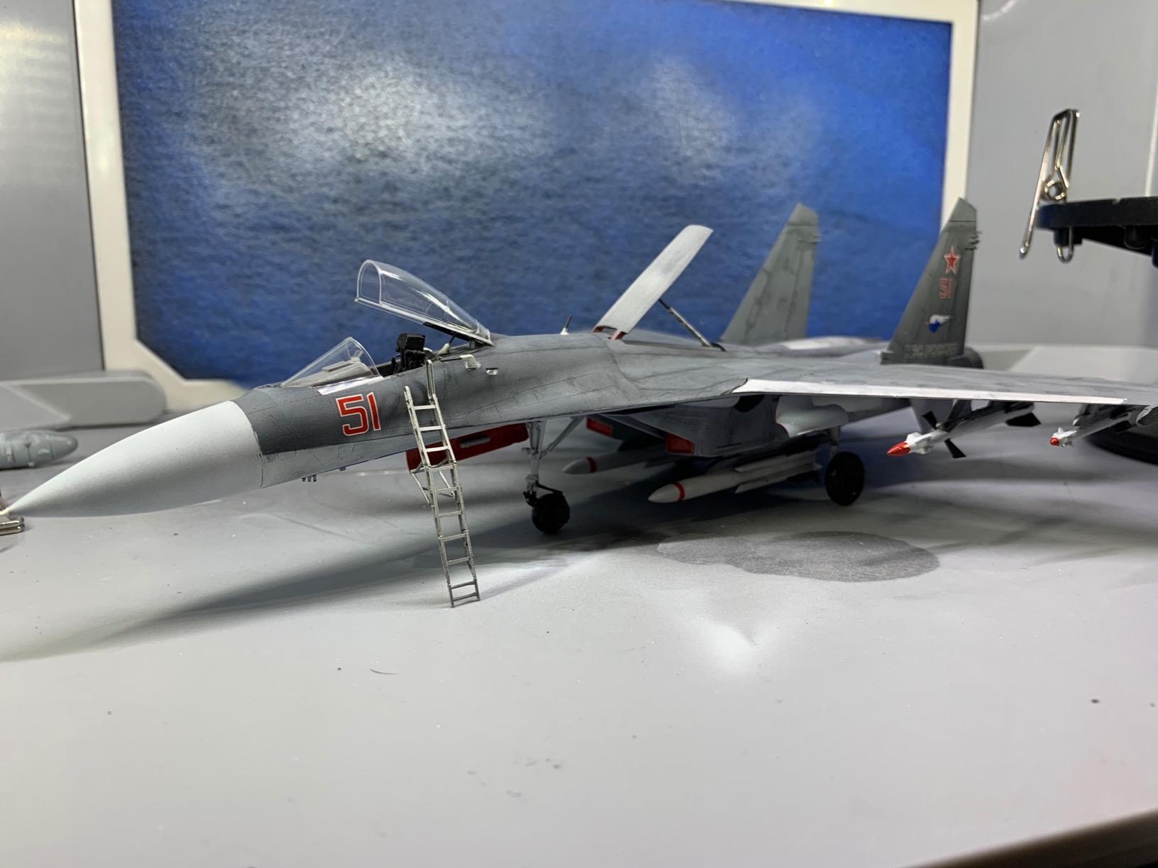 Zvezda Models SU-27 SM Flanker B Mod.1 Model Kit customer photo 1