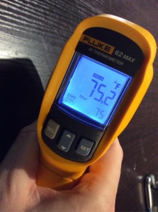 Fluke 62 Max Industrial Infrared Thermometer, -22 to +932 Degree F Range, Single Laser Targeting, 10:1 Distance to Spot Ratio, IP54 Rating, 3 Year Warranty customer photo 1