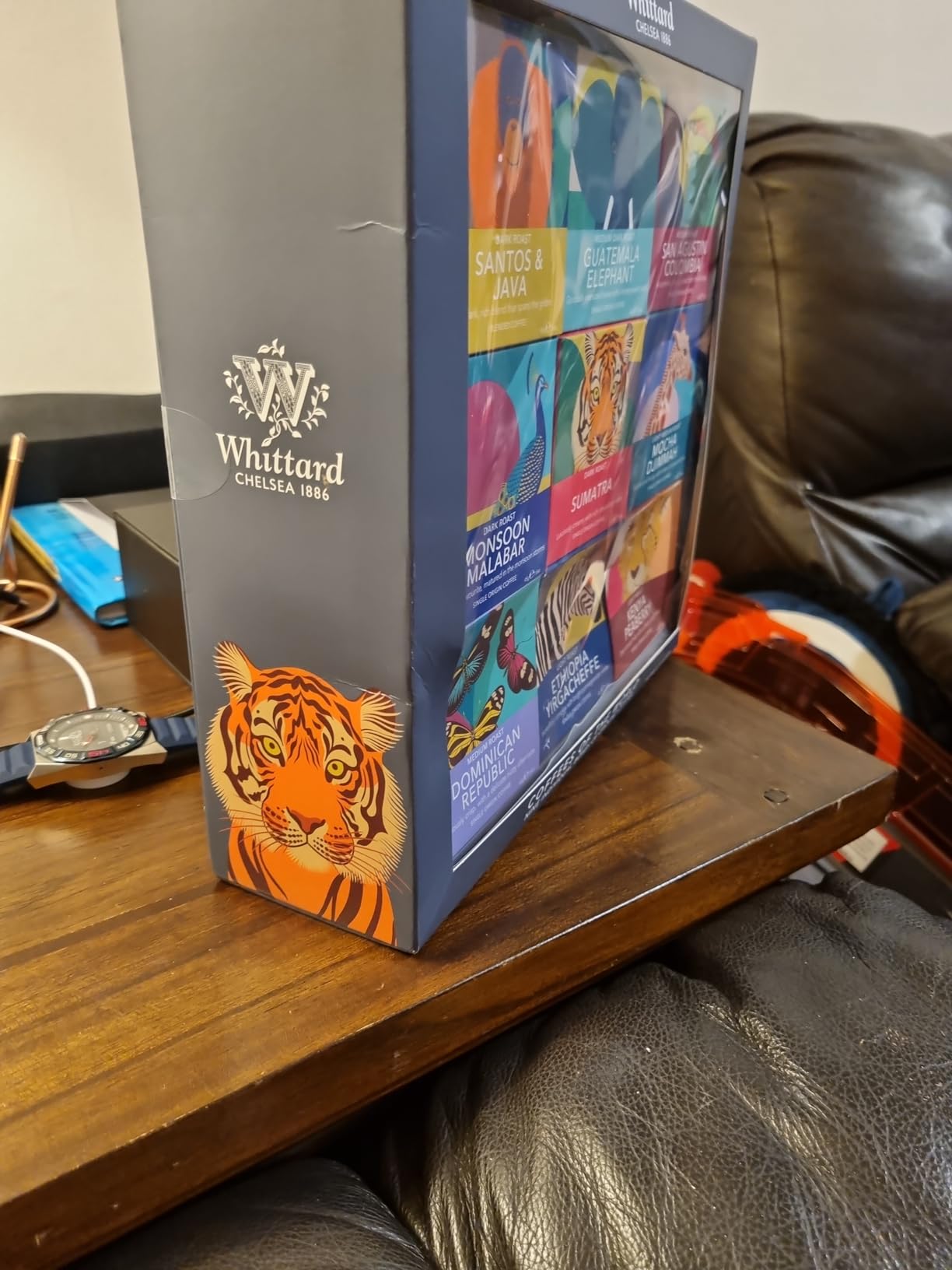 Whittard of Chelsea - Coffees of the World - Coffee Sampler Gift Box Set, 100% Arabica, Multiple Roast Types (9 Individually Wrapped Ground Coffees, 1 Box) customer photo 1