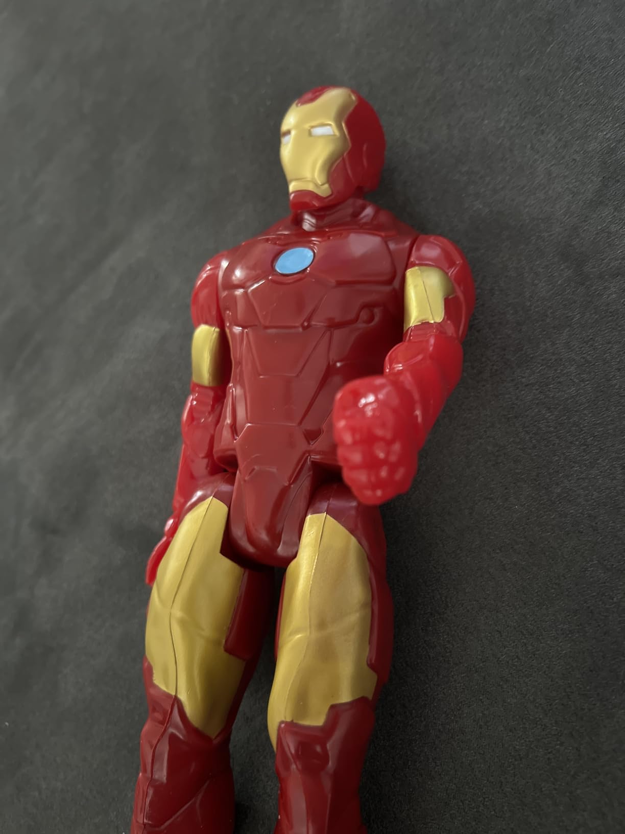 Hasbro Marvel Avengers Series Marvel Assemble Titan Hero Iron Man 12' Action Figure customer photo 1