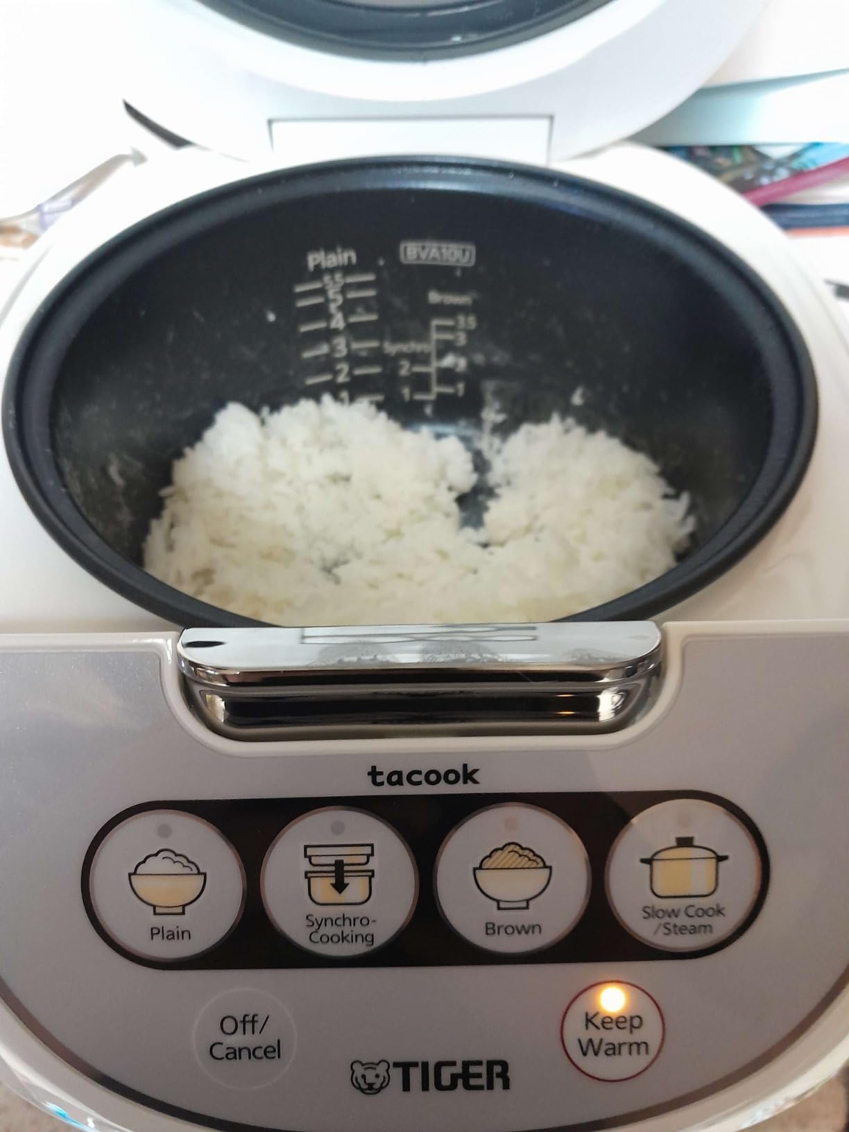 Tiger JBV-A10U 5.5 Cup Micom Rice Cooker with Tacook (White) | Tacook steamer tray customer photo 1