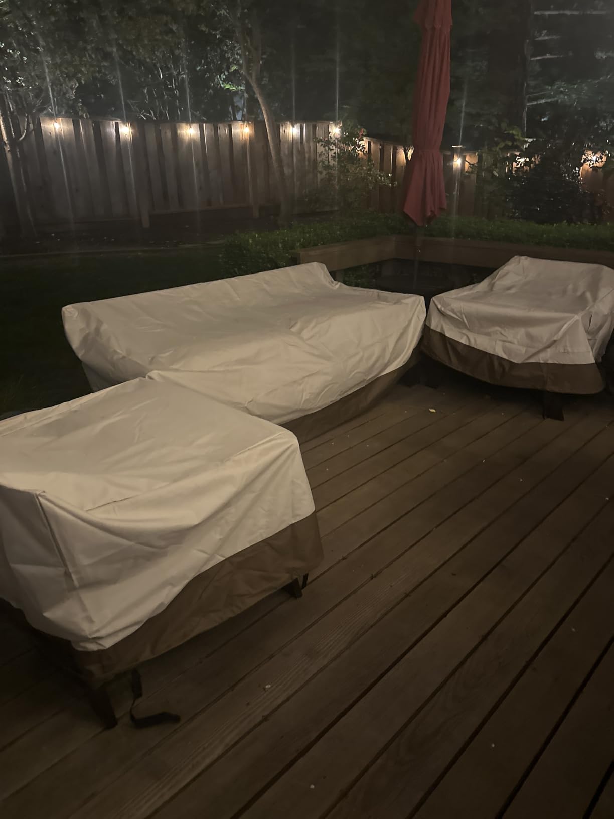 Amazon Basics 3-Seater Outdoor Couch and Patio Furniture Cover, Waterproof Lounge Sofa Cover, UV Resistant, Click-Close Straps, 78