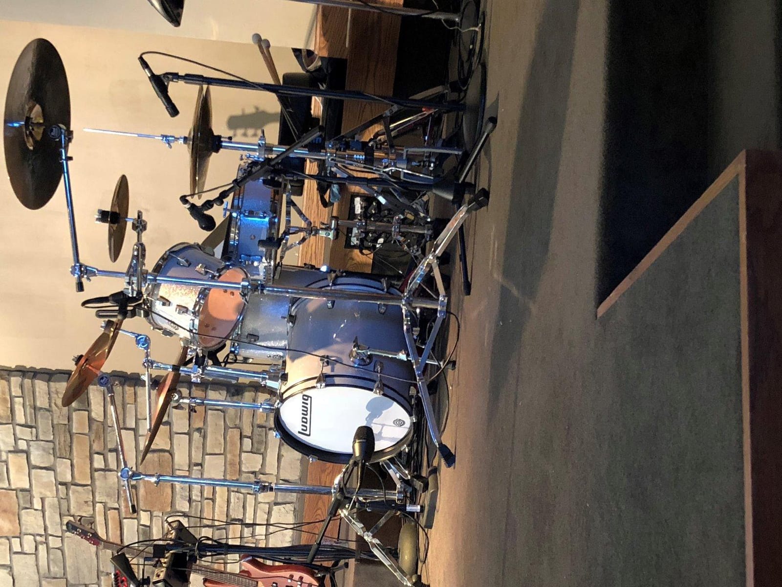 Ludwig Breakbeats by Questlove 4-Piece Drum Set Shell Pack, Silver Sparkle customer photo 2