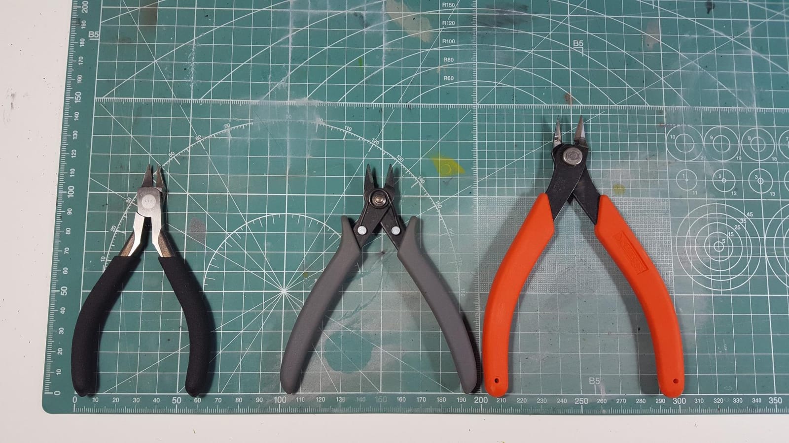 Tamiya Sharp Pointed Side Cutter NO.123 (74123) customer photo 1