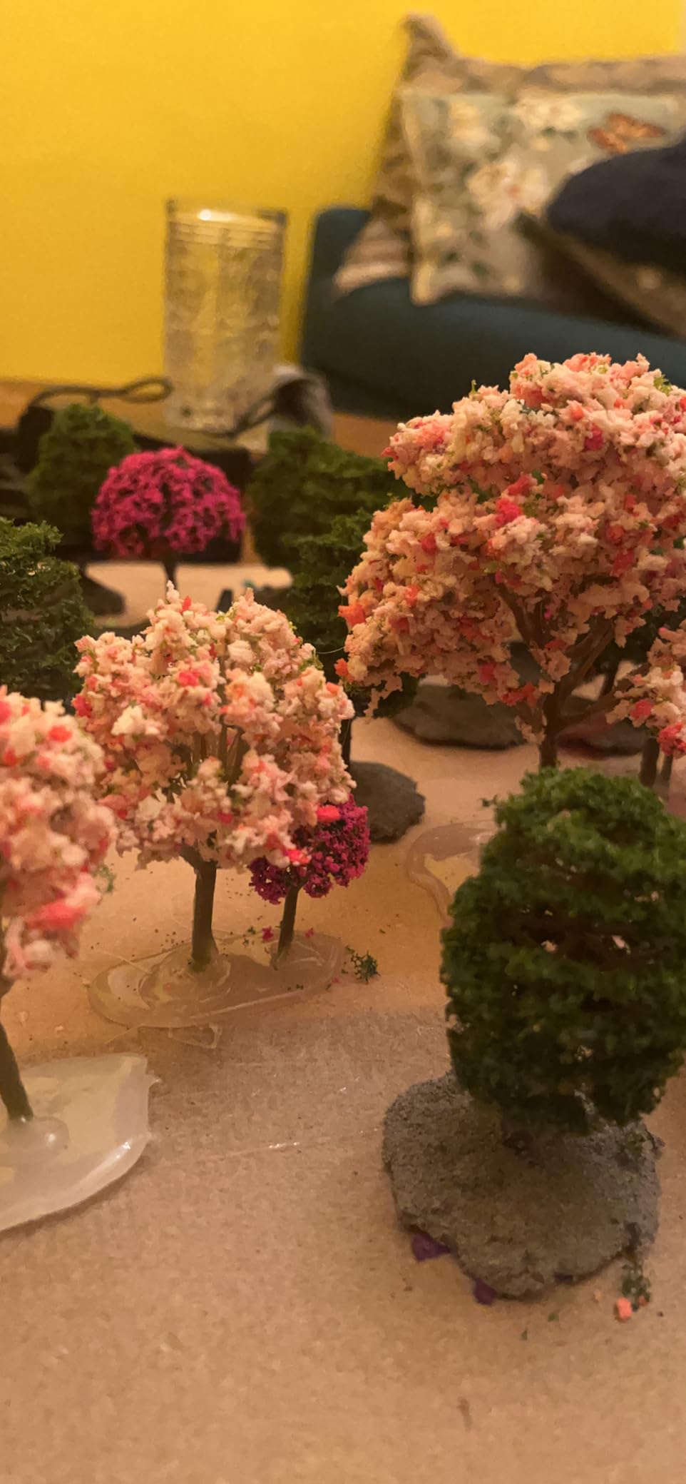 Mixed Model Trees, 29pcs, 1.5-6 inch(4-16 cm), Ho Scale Bushes, Diorama Supplies, Plastic Trees for Projects, Model Train Scenery with No Bases customer photo 2