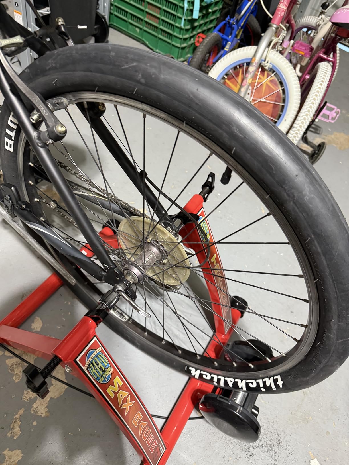 WTB ThickSlick Hybrid Bike Tire (26