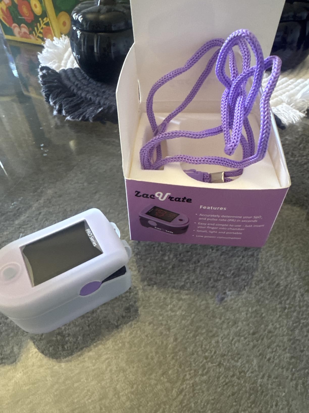 Zacurate Pro Series 500DL Fingertip Pulse Oximeter Blood Oxygen Saturation Monitor with Silicone Cover, Batteries and Lanyard (Mystic Purple) customer photo 1