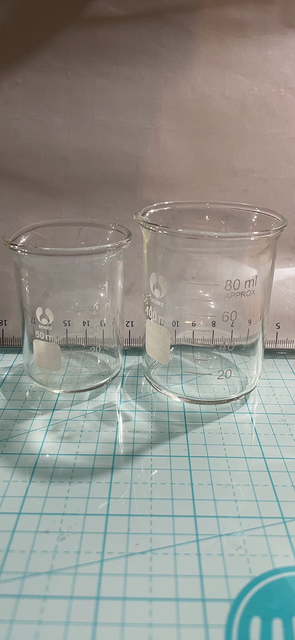 3 Pack Borosilicate Glass Beaker Set, 50 mL, 100 mL and 250 mL customer photo 1
