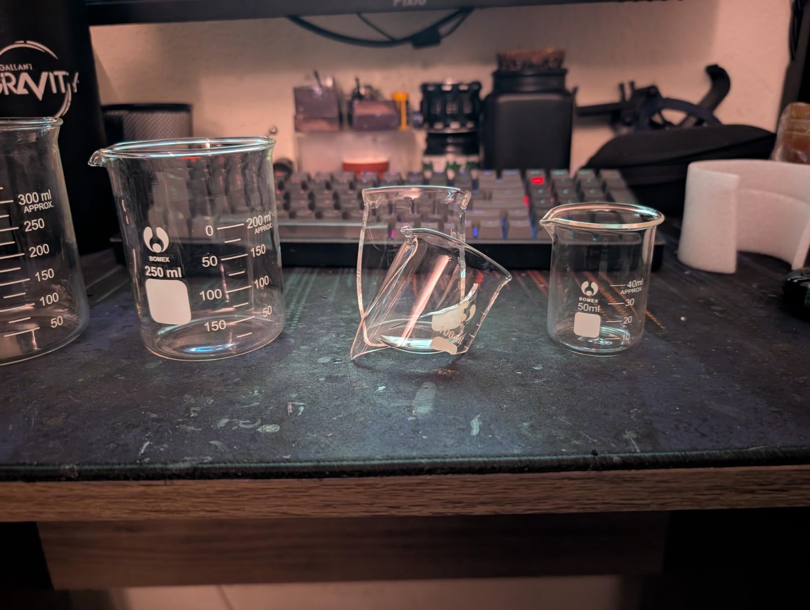 3 Pack Borosilicate Glass Beaker Set, 50 mL, 100 mL and 250 mL customer photo 2