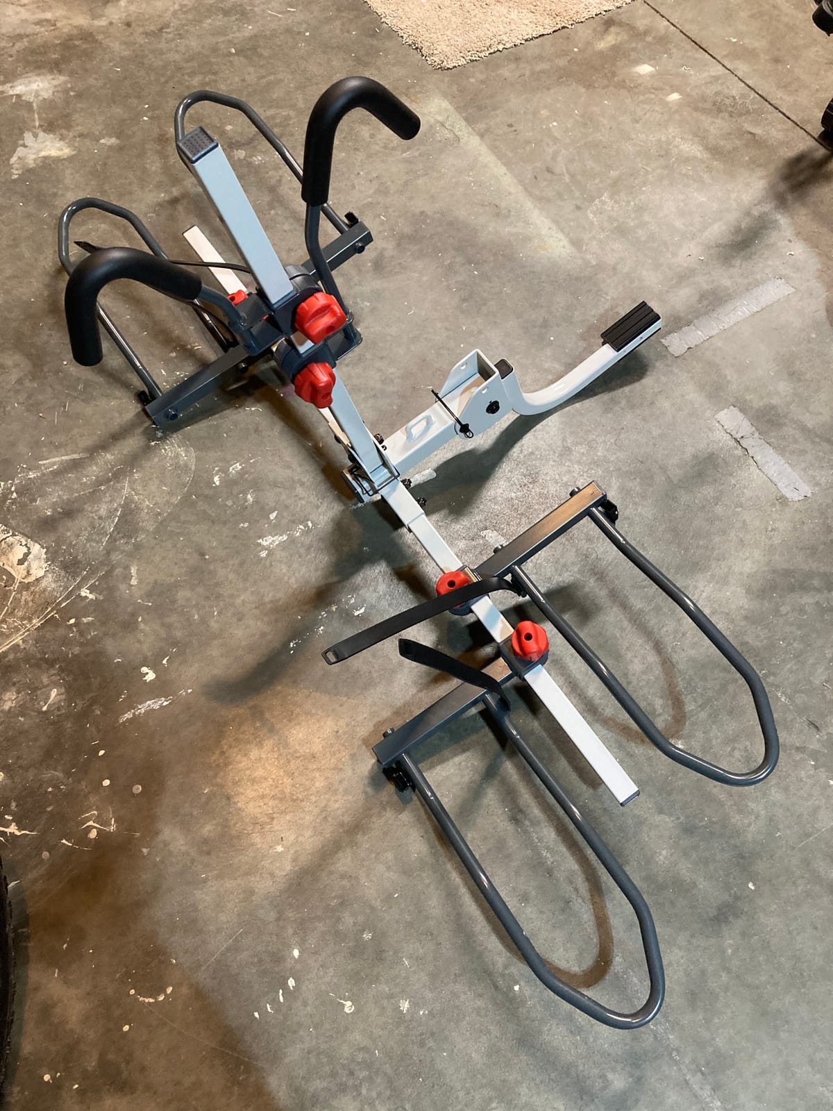 Bell Right Up 350 3-Bicycle Platform Hitch Rack customer photo 1