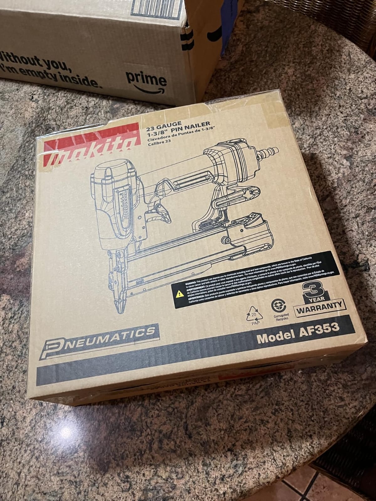 Makita AF353 23 Gauge, 1-3/8