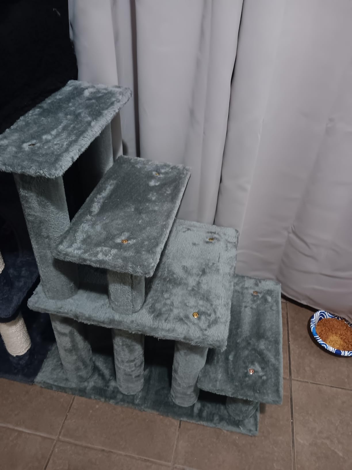 Furhaven Steady Paws Multi-Step Pet Stairs for High Beds & Sofas - Cream, 3-Step customer photo 2