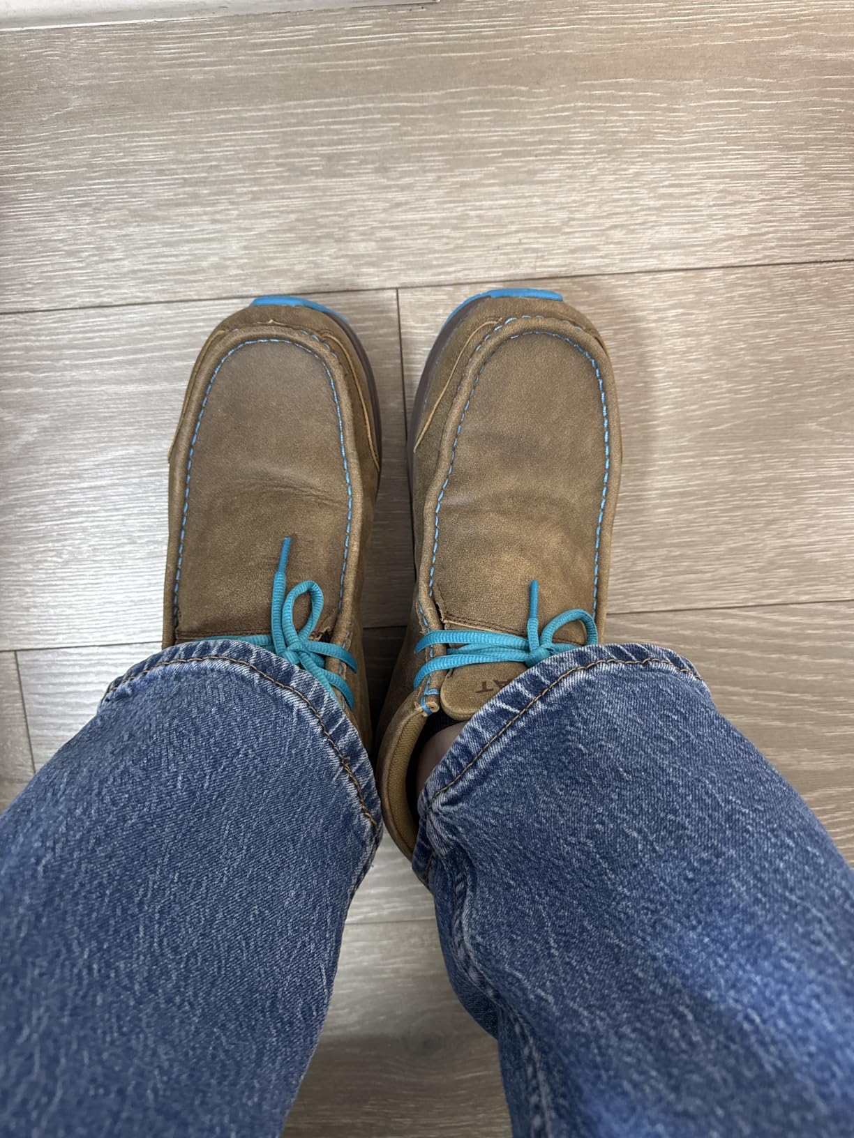 ARIAT Men's Spitfire Lace-Up Casual Boots - Brown customer photo 2