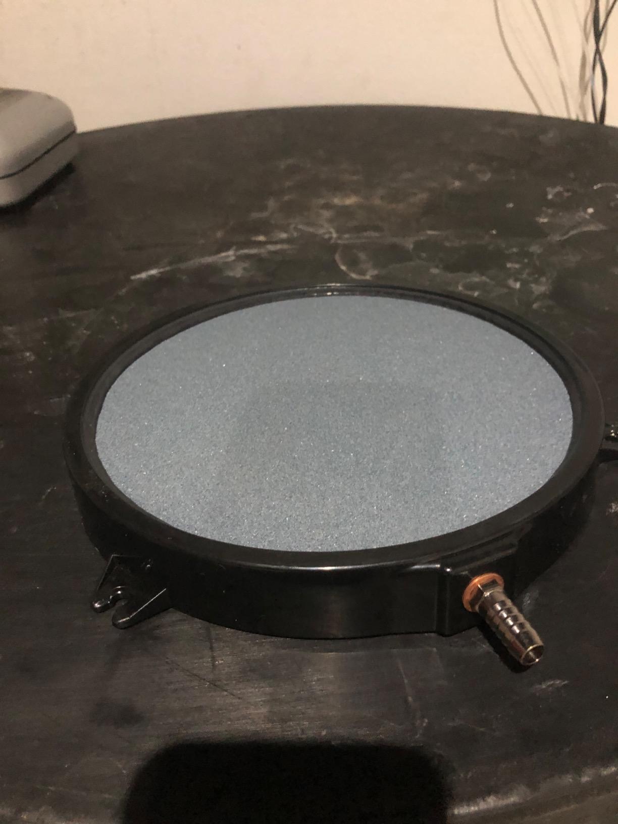 VIVOSUN Air Stone Disc 5 in with Shell and Sucker for Aquarium, Air Pump customer photo 1