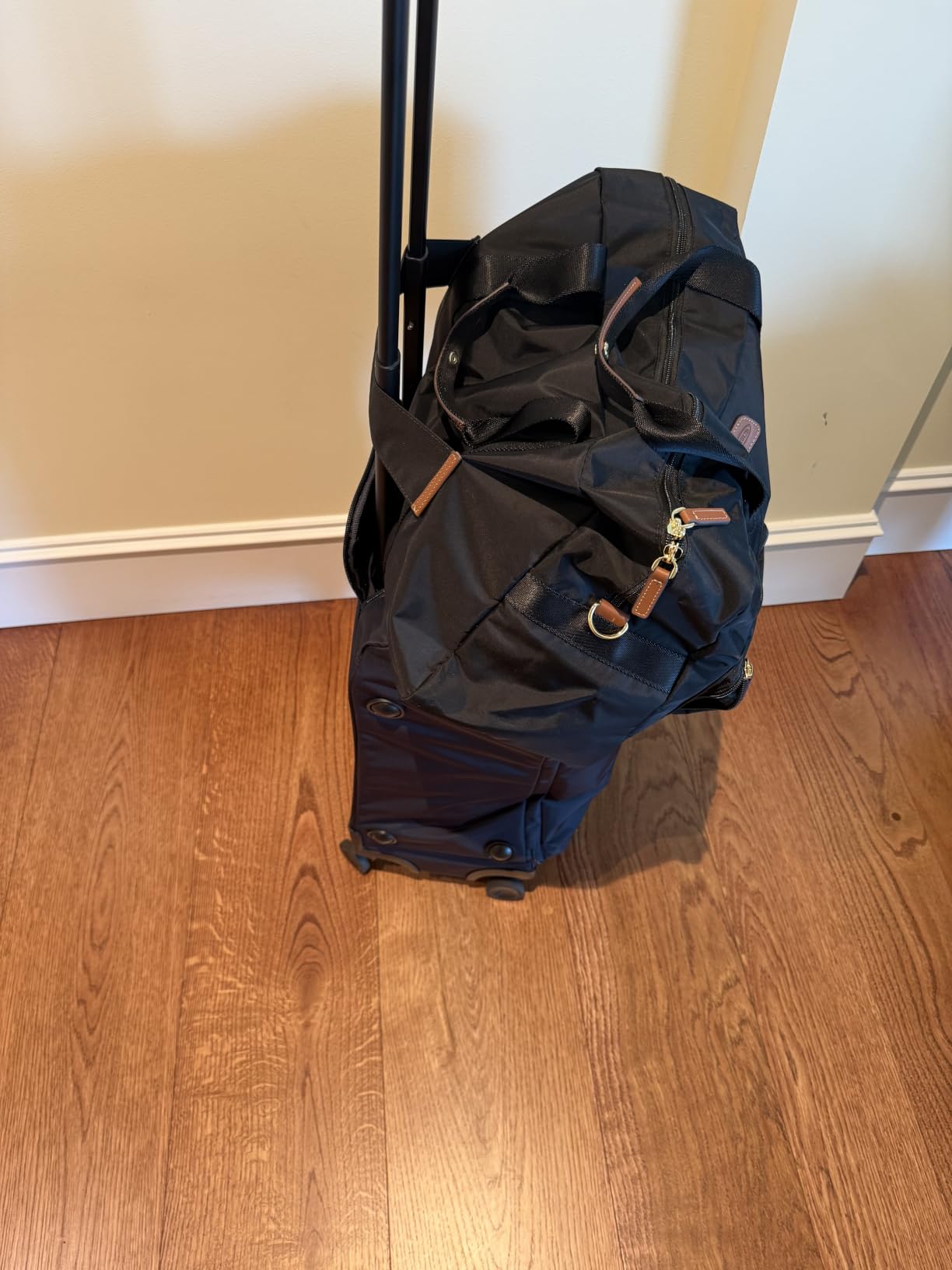 Bric’s X-Bag 18-Inch Cargo Carry-On Duffle, Water-Resistant Satin Nylon Travel Bag with Leather Handles, Laptop Sleeve, Front Zip Pockets and Luggage Pass-Through - Black customer photo 2
