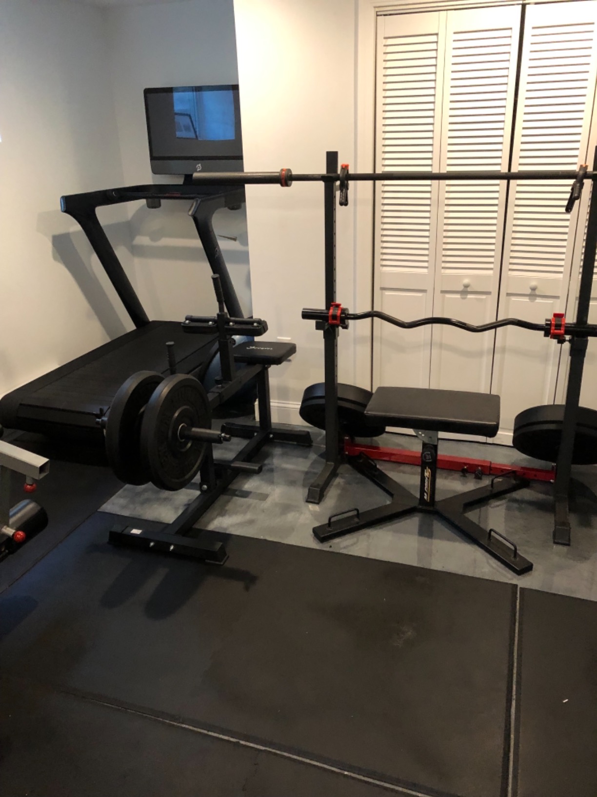 Soozier Seated Calf Raise Machine for Home Gym Waist Arm Training customer photo 2