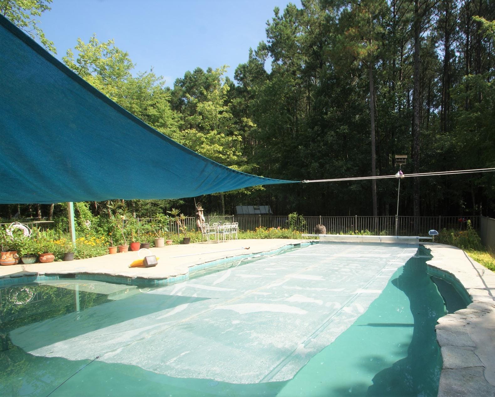 Automatic Motorized Solar Blanket Cover Reel/Roller for Pools up to 20x40' customer photo 1