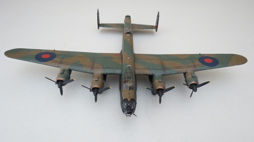 Airfix Model Airplane Kit Gift Set - A08013A Avro Lancaster B.III, Plastic Plane Model Kits for Adults & Kids 8+, Skill Level 3, 1:72 Scale WW2 Military Aircraft Models customer photo 2