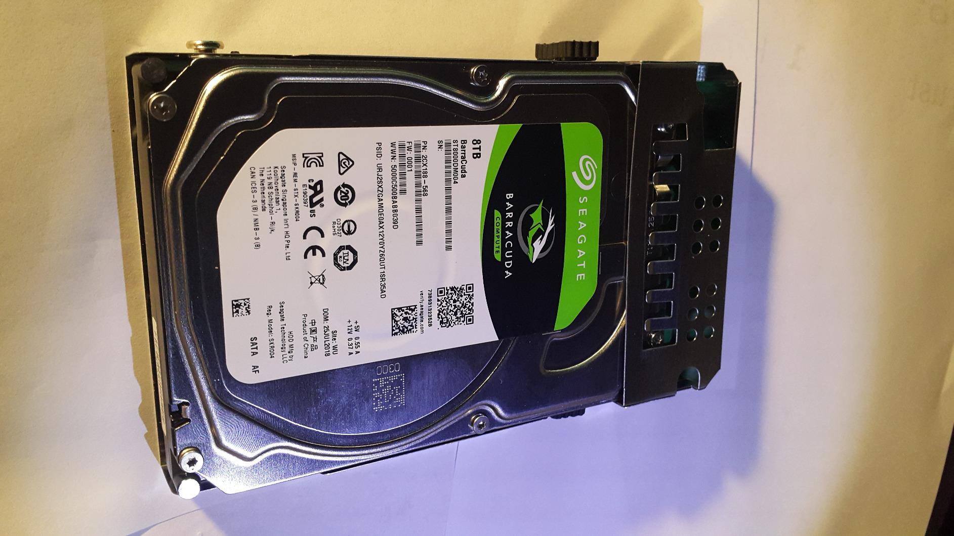 Seagate Desktop Drive 8TB External Hard Drive, 3.5 Inch, USB 3.0, PC & Notebook, Xbox & PS4 (STGY8000400) customer photo 1