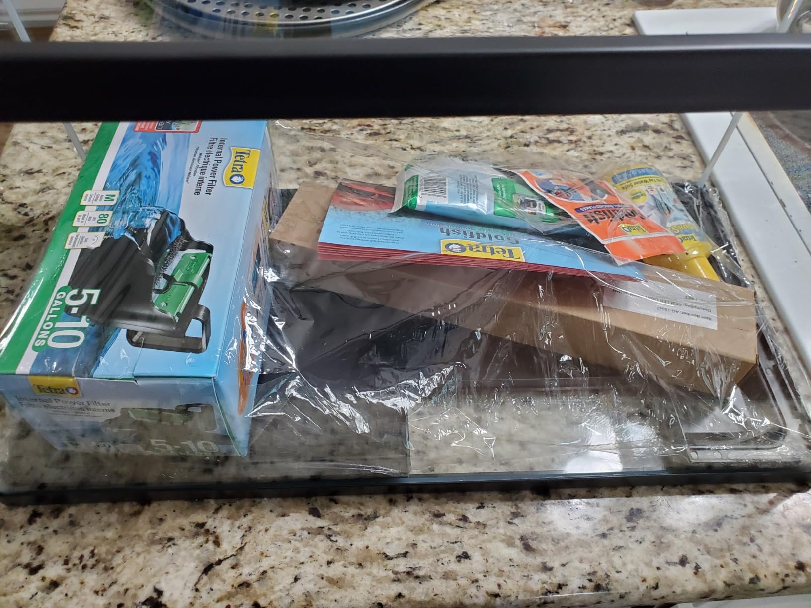 Tetra Goldfish LED Kit 10 Gallons, Complete Aquarium Set with Lighting and Filter customer photo 2