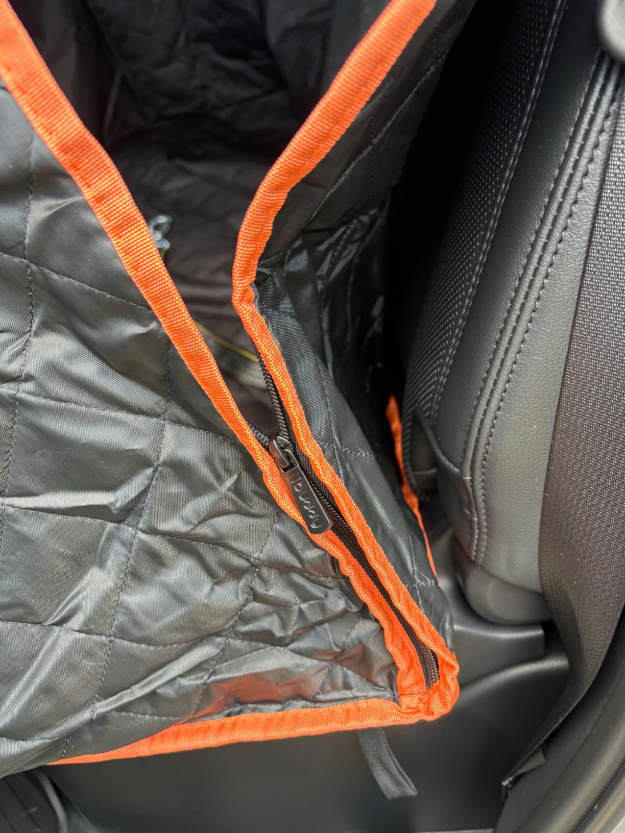 Dog Seat Cover for Pickup Trucks, 900D Heavy Duty Truck Back Seat Cover for Dogs, Waterproof & Non-Slip Pet Car Seat Cover, Fits Ford F150 F250 Ram 1500 GMC Sierra Chevy Silverado Crew Cab customer photo 1