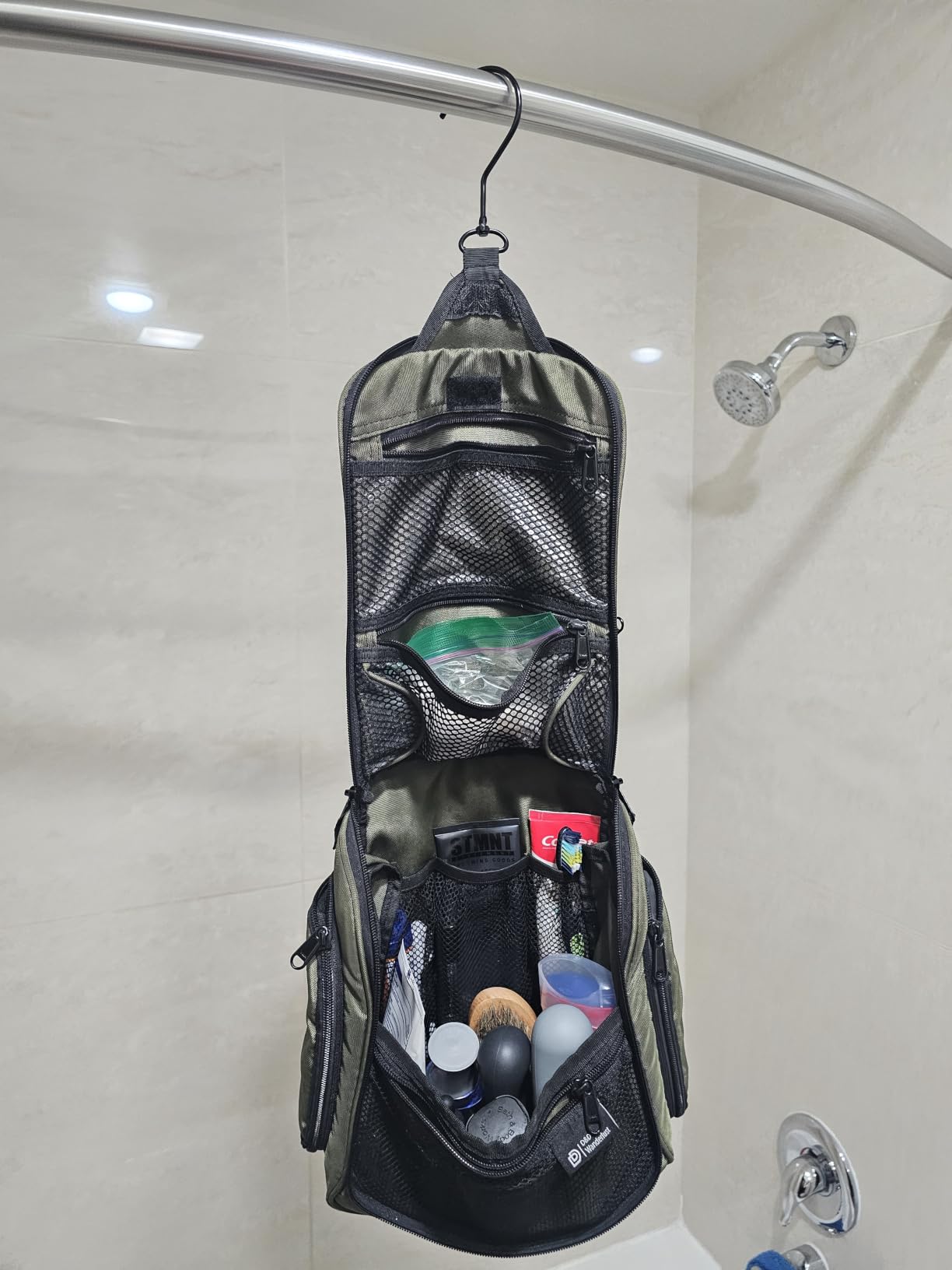 D&D Wanderlust Hanging Travel Toiletry Bag for Women & Men, Large Organizer customer photo 2