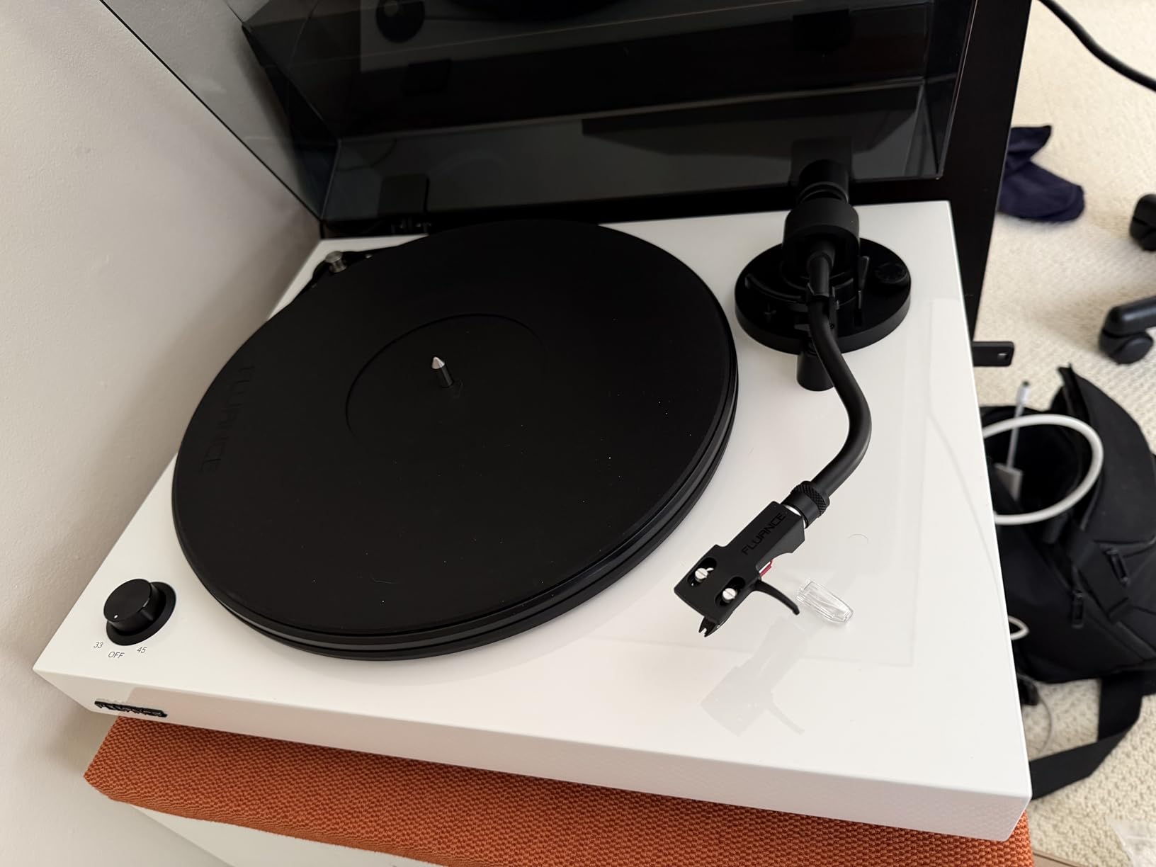Fluance RT82 Reference High Fidelity Vinyl Turntable Record Player with Ortofon OM10 Cartridge, Speed Control Motor, High Mass MDF Wood Plinth, Vibration Isolation Feet - Piano Black customer photo 1