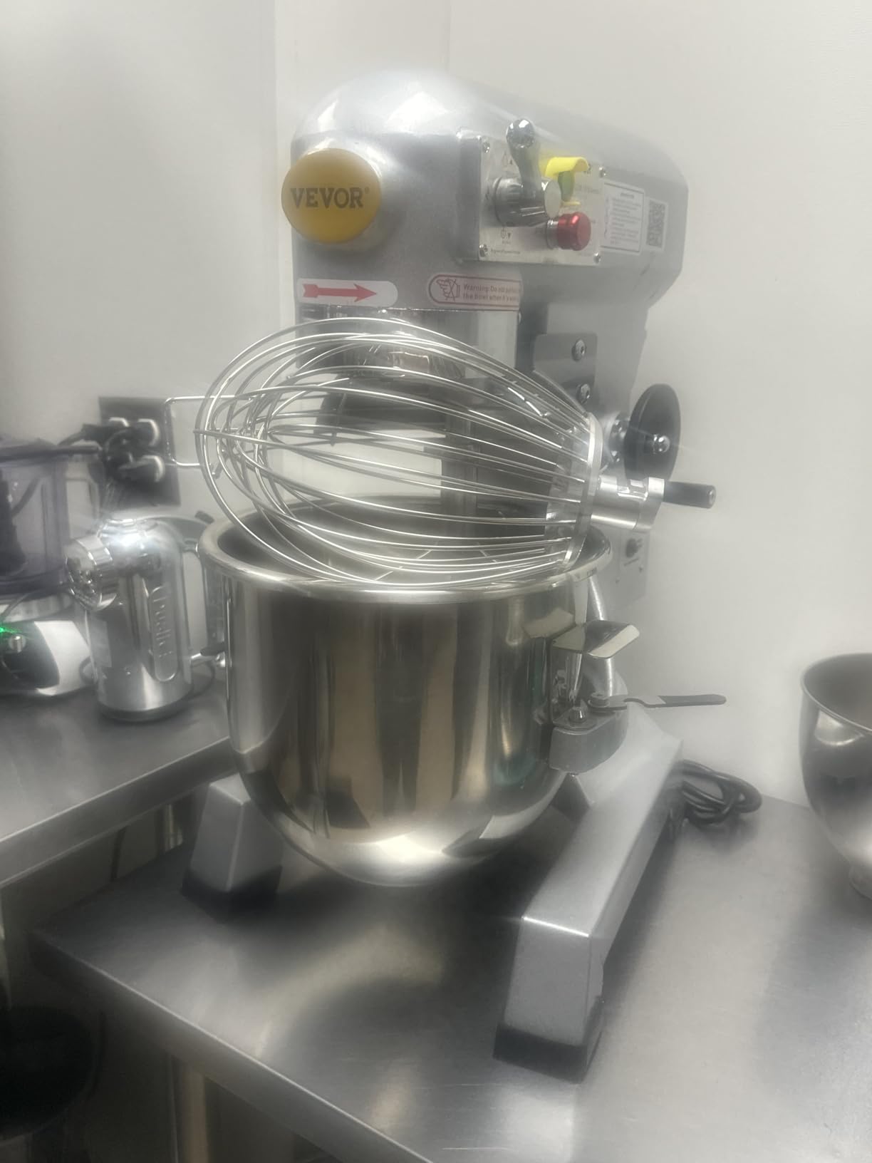 Happybuy 20Qt Commercial Food Mixer with Timing Function, Commercial Mixer 1100W Stainless Steel Bowl Heavy Duty Electric Food Mixer with 3 Speeds Adjustable, Perfect for Bakery Pizzeria customer photo 1
