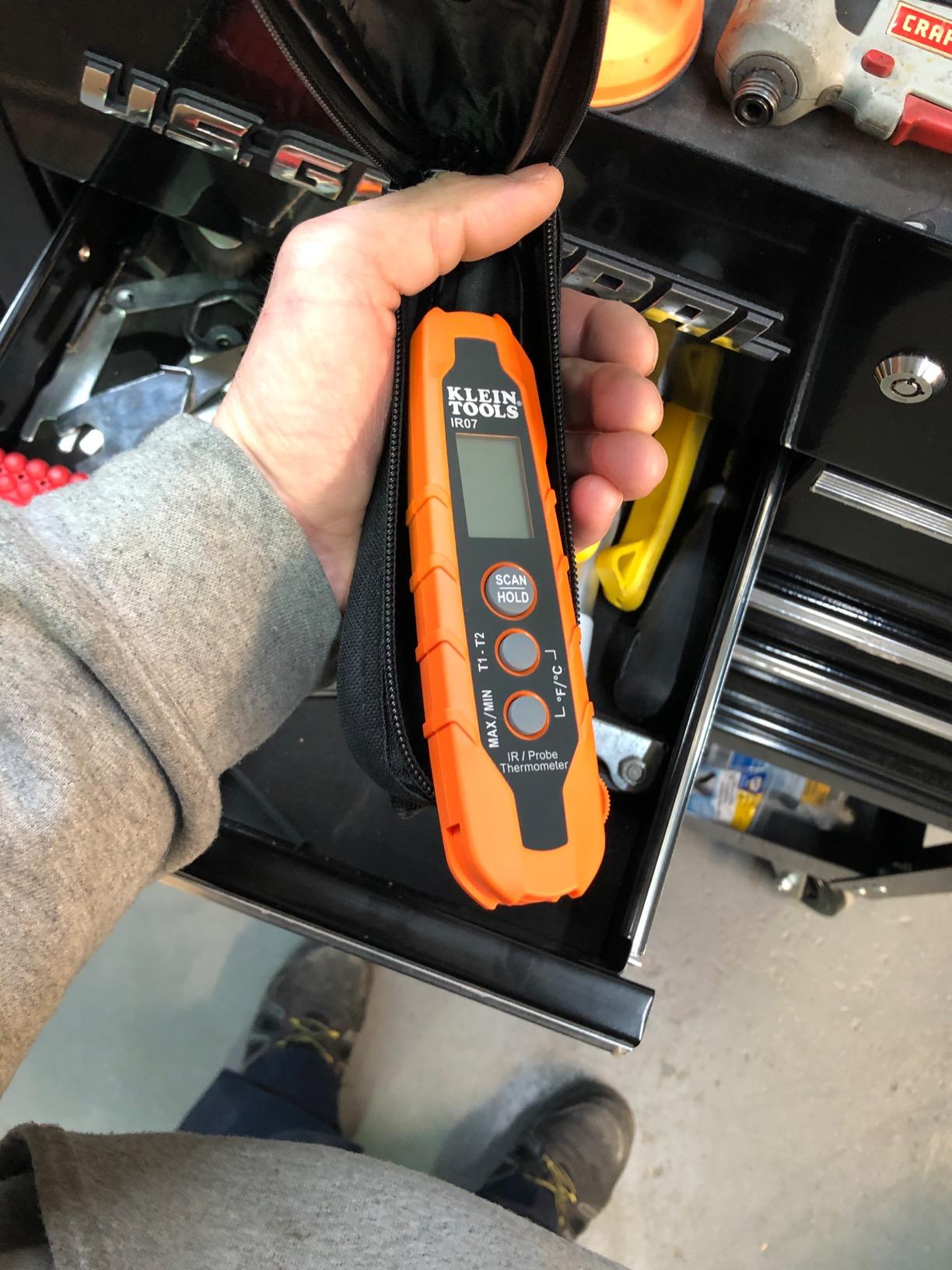 Klein Tools IR07 Dual Infrared (IR) and Probe Pocket Size LCD Digital Thermometer customer photo 1