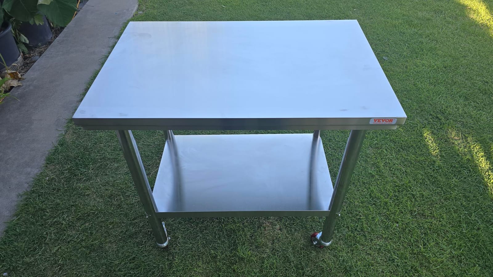 Vevor Mophorn Stainless Steel Work Table 36x24 Inch with 4 Wheels, Casters Heavy Duty Food Prep Worktable for Commercial Kitchen Restaurant customer photo 2