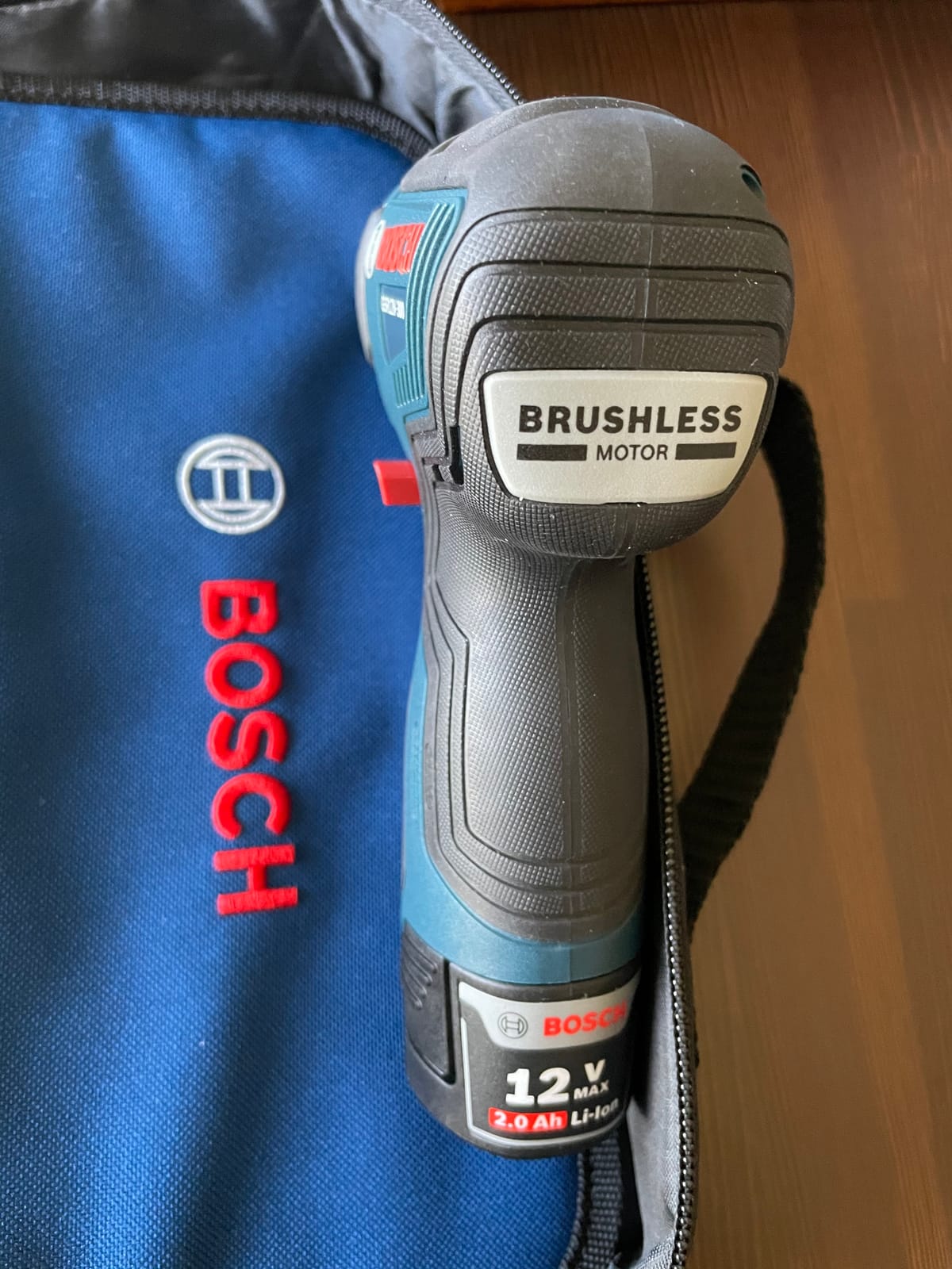 Bosch GSR12V-300B22 12V Max EC Brushless 3/8 In. Drill/Driver Kit customer photo 1