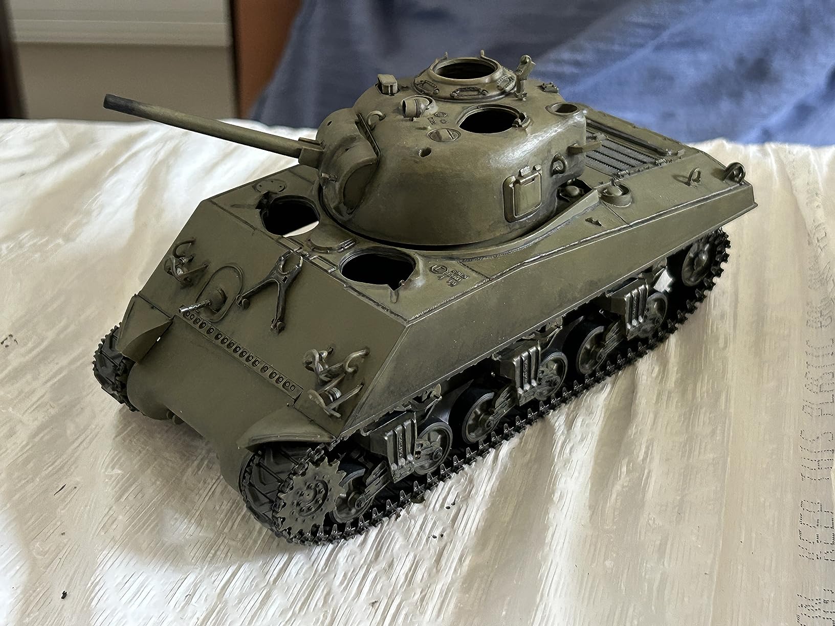 Vallejo - WWII Soviet Armour & Infantry Model Color Paint Set | Historic Military Shades | Brush & Airbrush Compatible Acrylic Colors | Pro Modeler Collection | 6 bottles x 18 ml. (0.6 fl.oz) customer photo 1