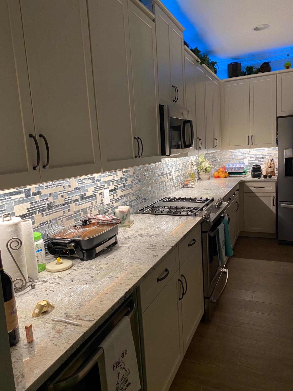 UltraPro 24 Inch Hardwired Under Cabinet Light, Dimmable 908 Lumens customer photo 1