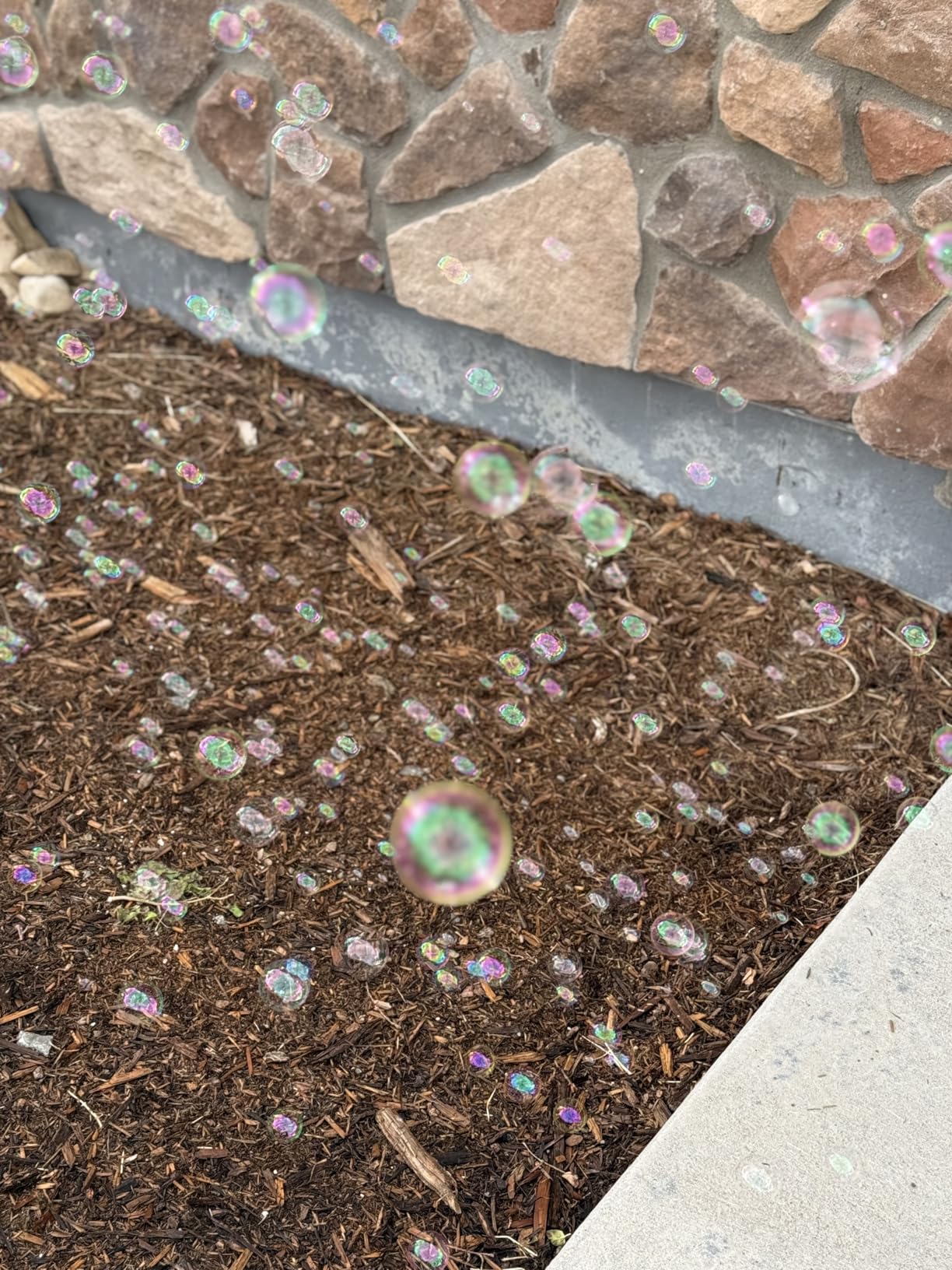 Zerhunt Durable Bubble Machine for Party: 3 Power Modes for Non-Stop Fun - 18000+ Bubbles Per Minute High Output 30 Mins Bubbles per Refill - Kids Safe Auto-Stop for Outdoor Backyard Birthday customer photo 1