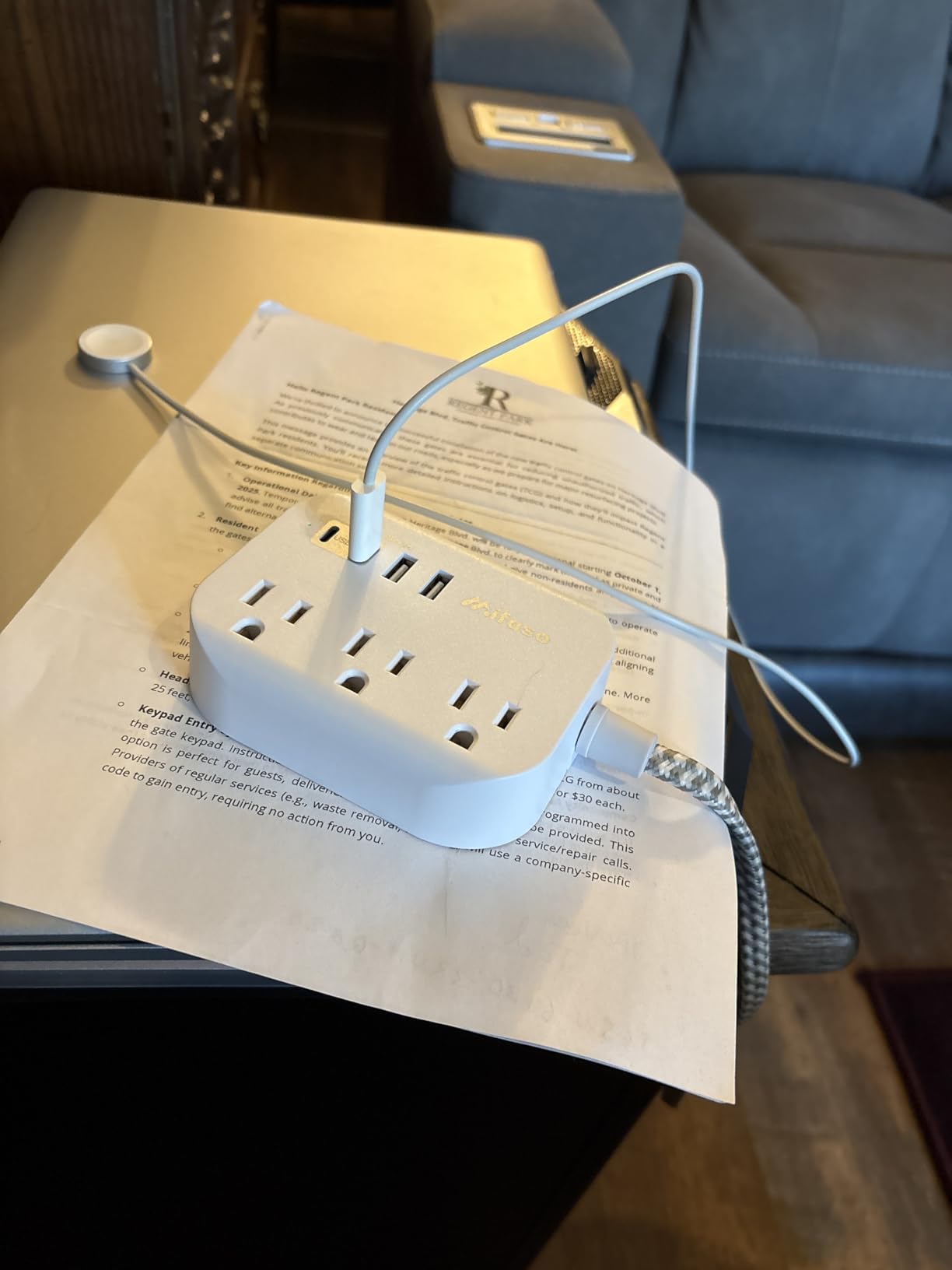 Travel Essentials, Power Strip with USB, Compact Flat Plug Extension Cord customer photo 1