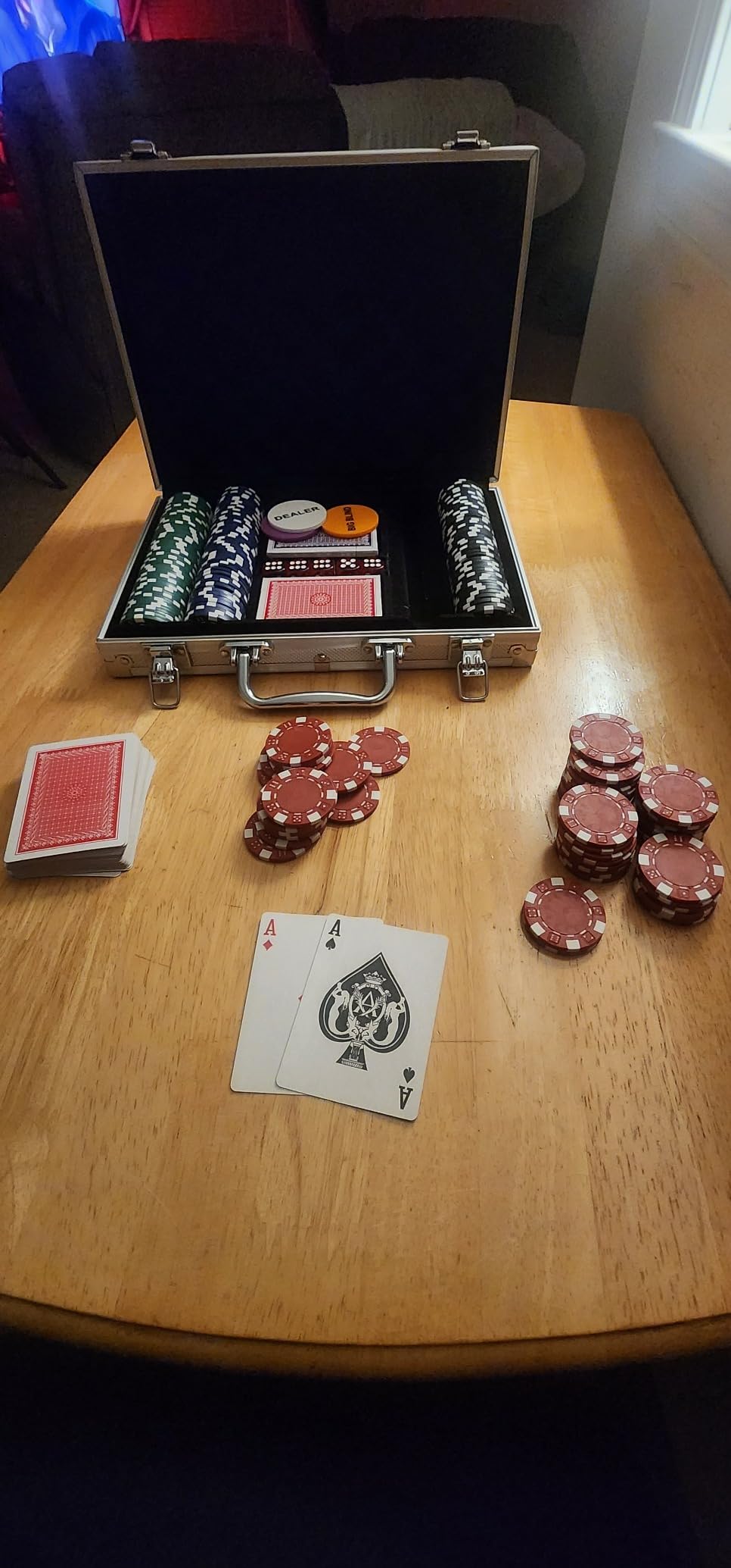 Poker Chip Set - 300PCS Poker Chips with Aluminum Case, 11.5 Gram Chips for Texas Holden Blackjack customer photo 1