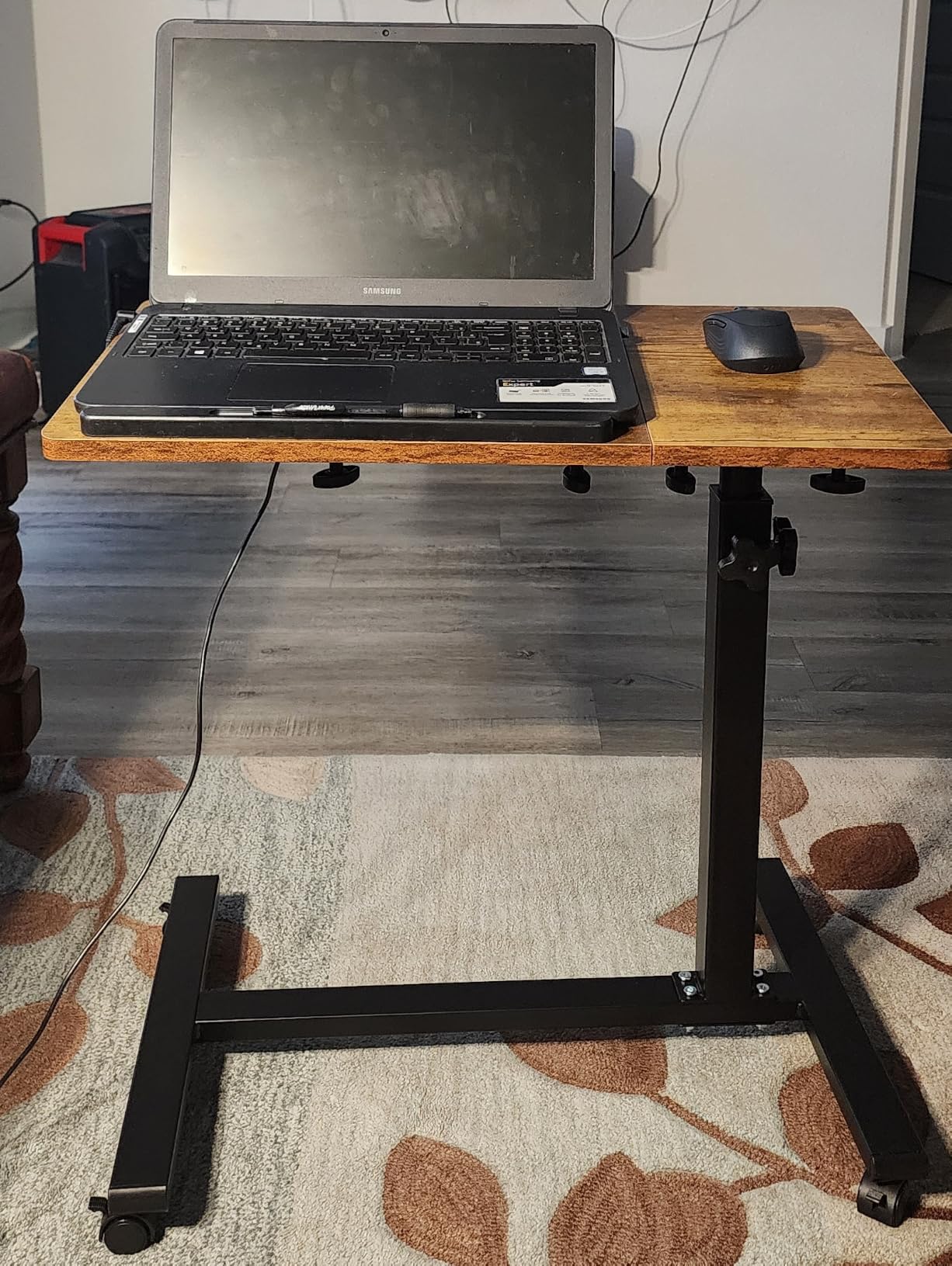 TigerDad Overbed Bedside Desk Mobile Rolling Laptop Stand Tilting Overbed Table with Wheels Height Adjustable Tray Table for Laptop Bed Sofa Side Table, Home & Hospital Use (Black) customer photo 2