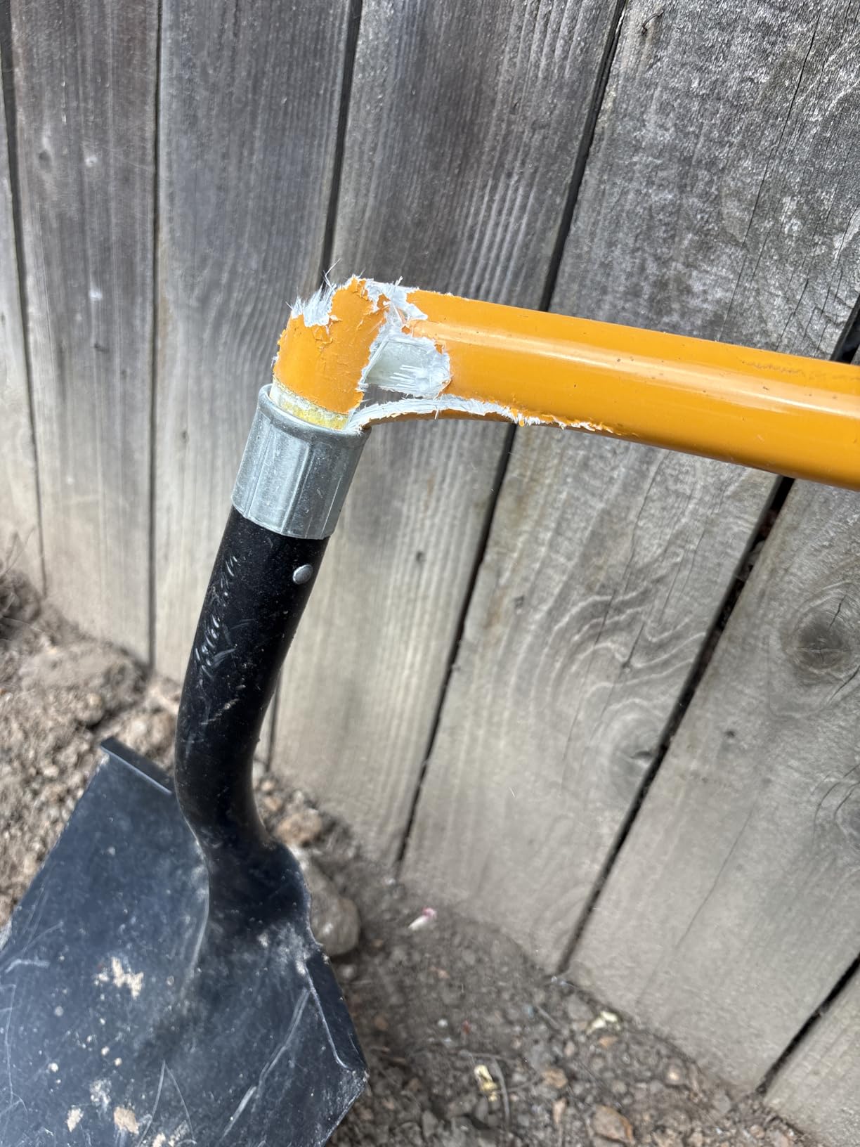 Ashman Heavy-Duty Digging Shovel (1 Pack) 41-Inch with Trenching Blade and Comfortable Handle - Ideal for Garden, Landscaping, Construction, and Masonry - Perfect for Digging Soil, Dirt, and Gravel. customer photo 2