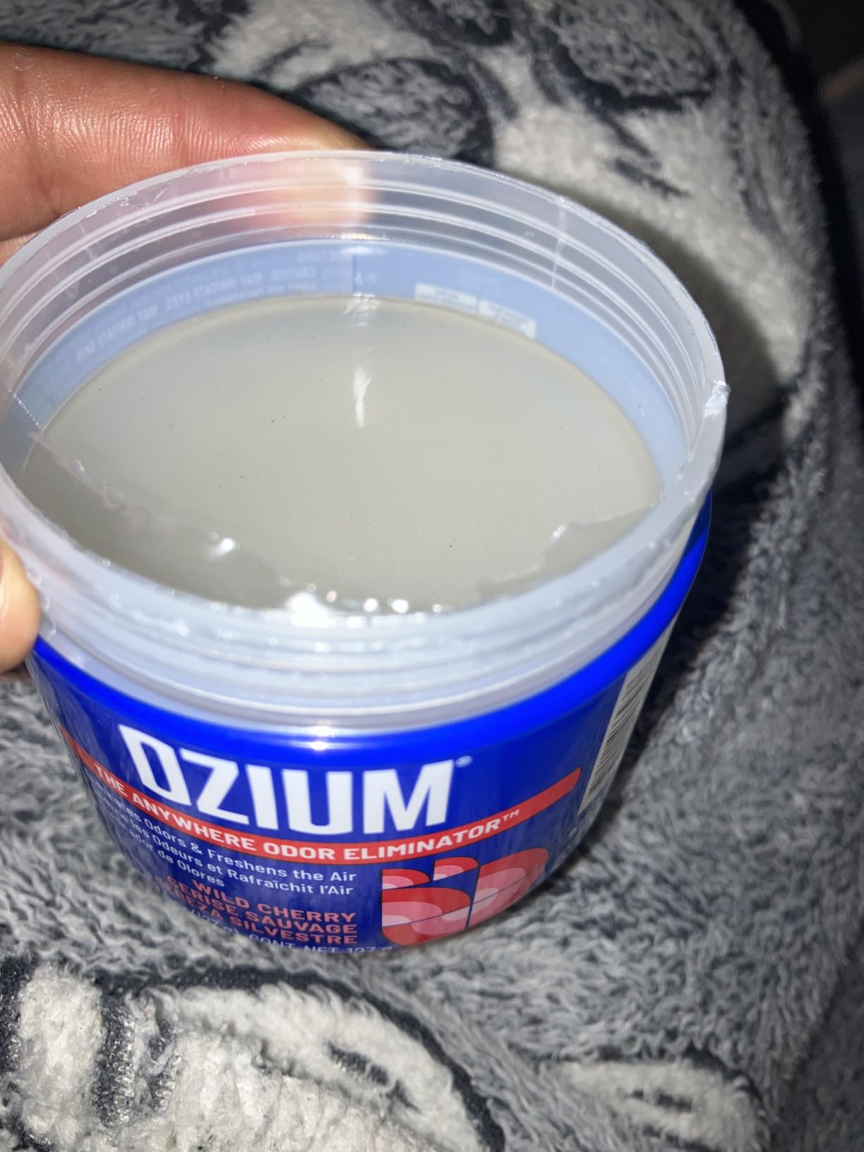 Ozium 4.5 Oz. Odor Eliminating Gel, Air Freshener Alternative | For Smoke, Pets, Musty Odors, Long Lasting Odor Remover for Cars, Homes, Outdoor Essence customer photo 2