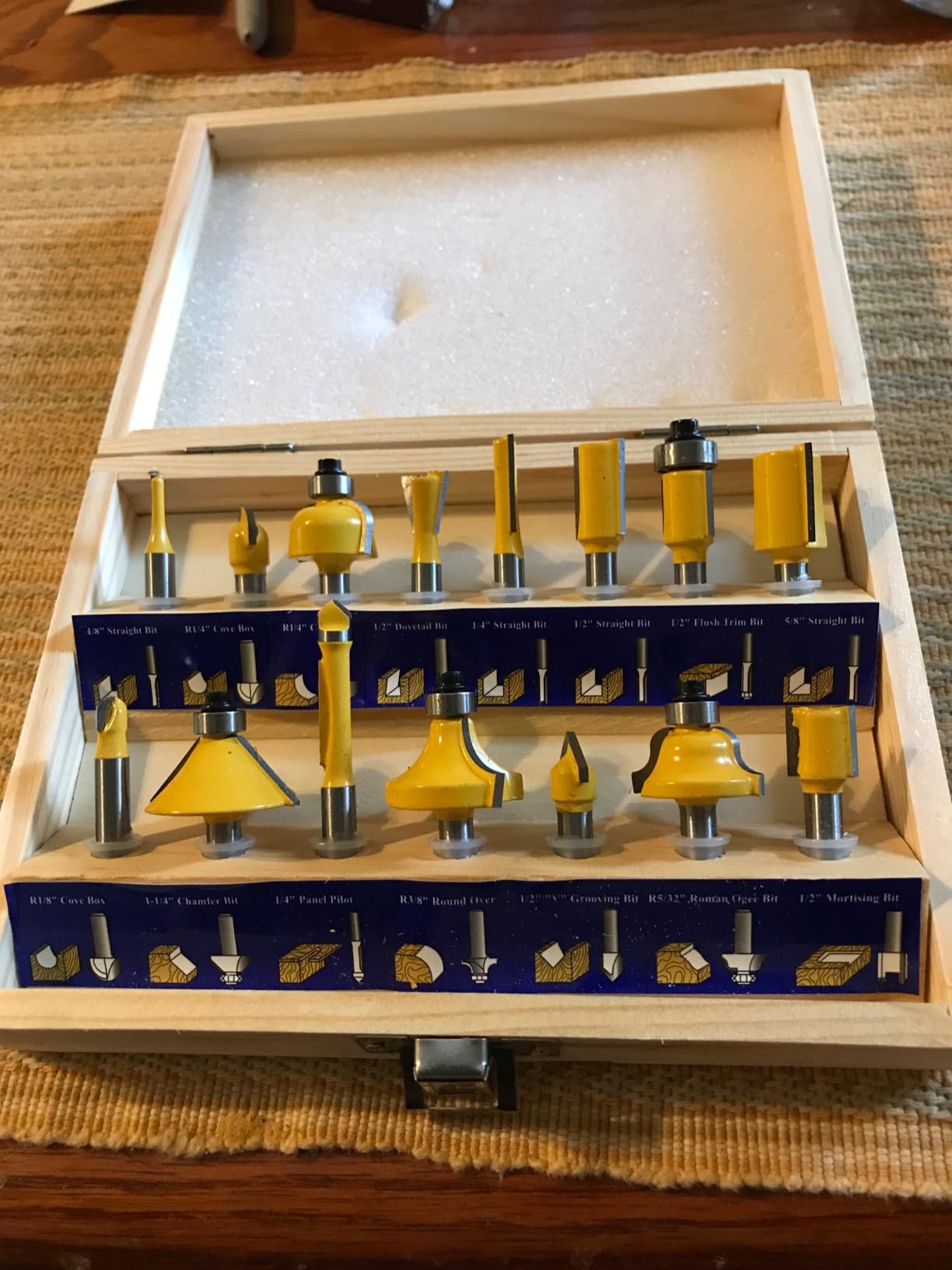 PLATINUMEDGE Router Bits Set, Tungsten Carbide Router Bits Set 1/4 Shank, Router Bit Kit for DIY, Woodworking Project, 35 Piece Set with Premium Aluminum Carry Storage Case customer photo 2